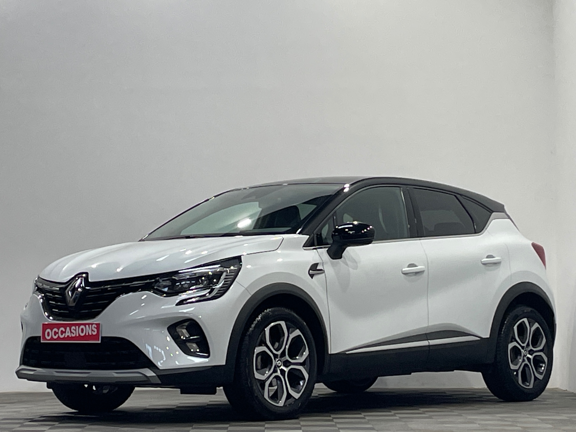 RENAULT CAPTUR techno mild hybrid 140 d'occasion