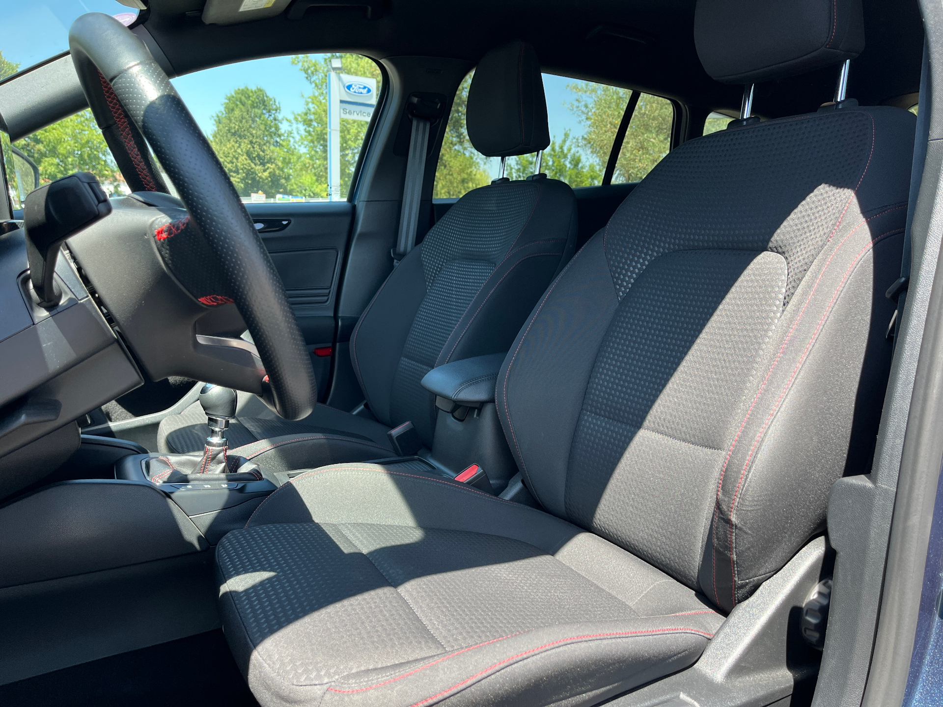 4db57ae0-b362-42c4-beb8-abeb2aac85bf