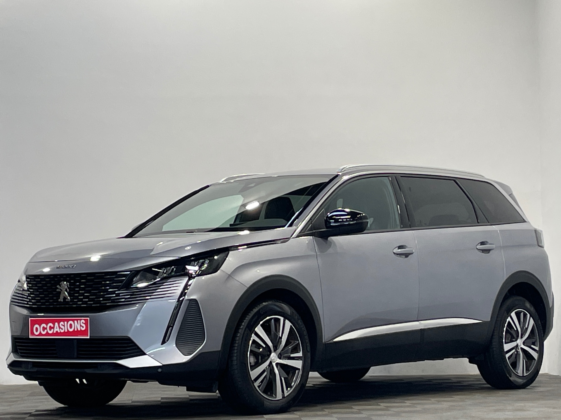 PEUGEOT 5008 ALLURE PK PTECH 130 S&S EAT8 d'occasion