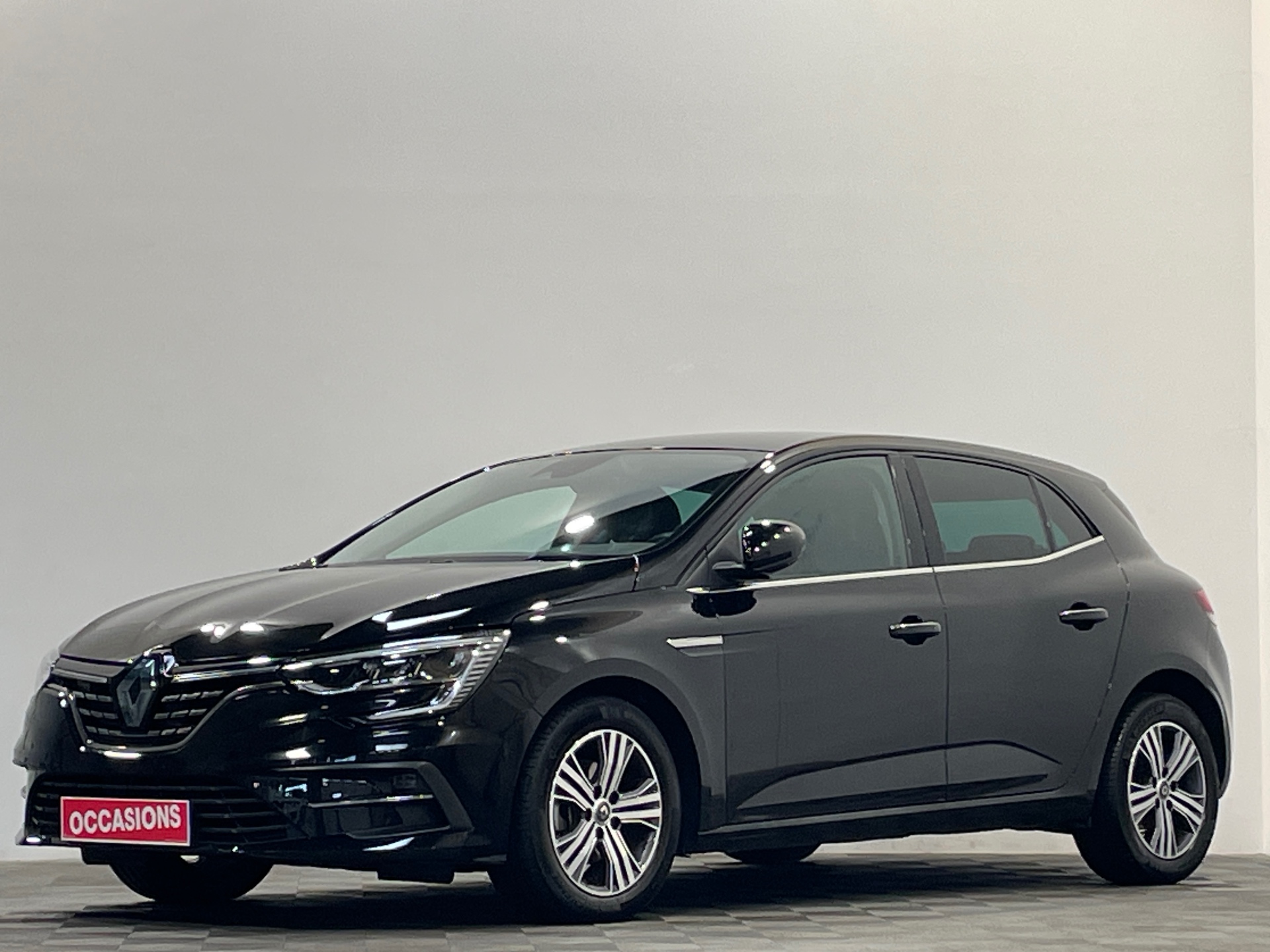 RENAULT MEGANE IV BERLINE TCe 140 FAP - 21N Intens d'occasion