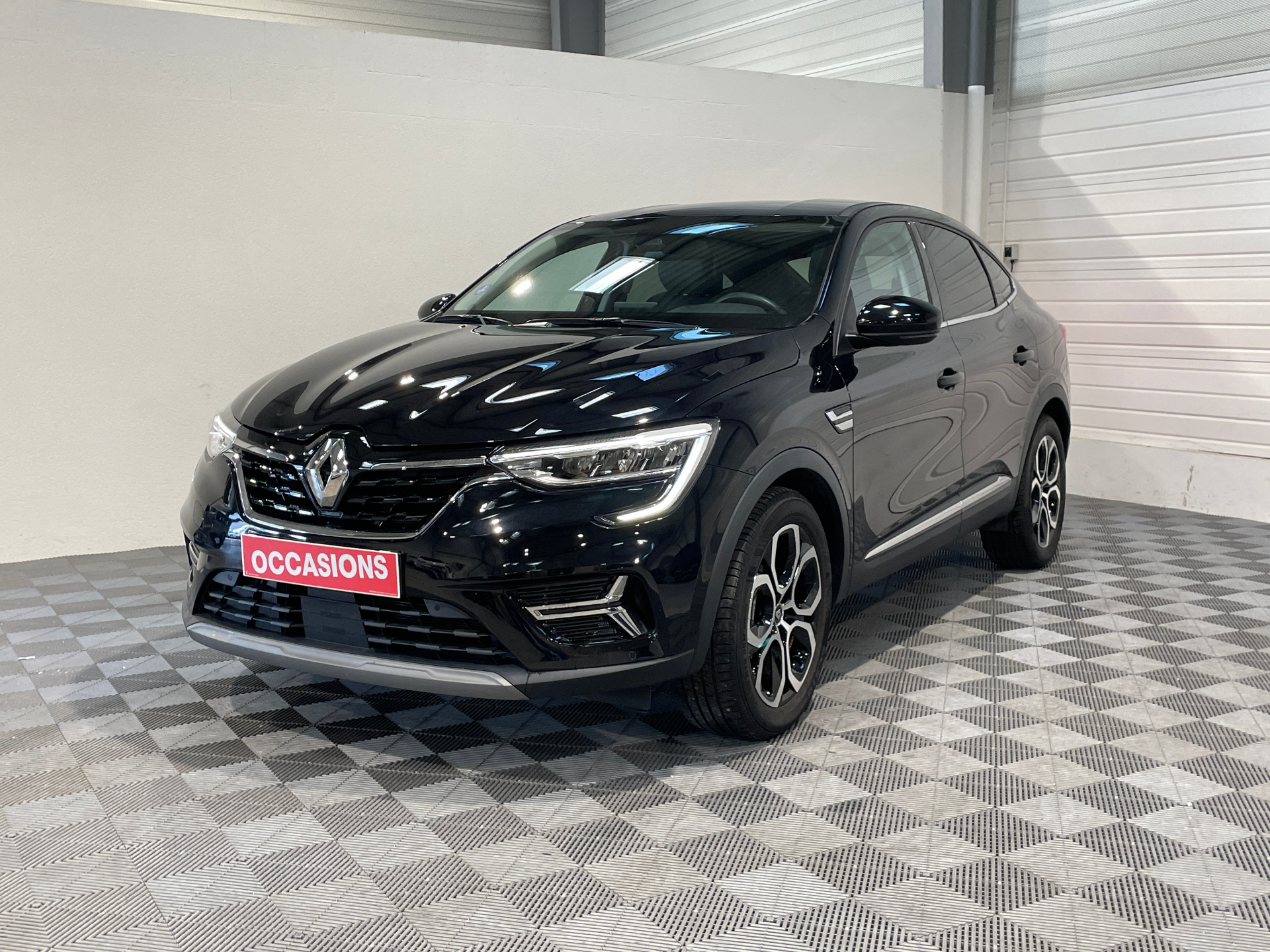 RENAULT ARKANA E-Tech hybride 145 - 22 Techno d'occasion