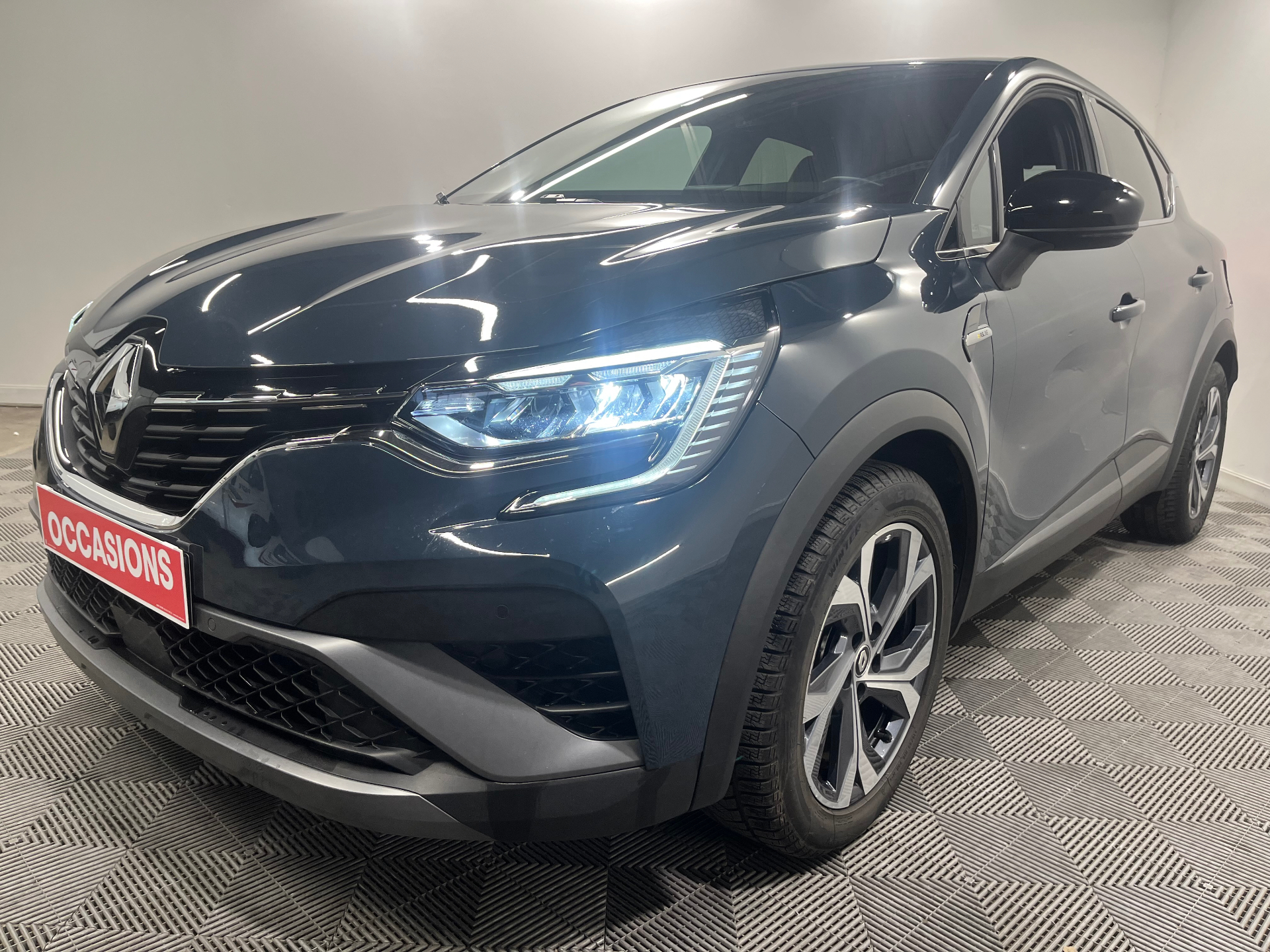 RENAULT CAPTUR E-Tech Plug-in 160 - 21 R.S. Line d'occasion