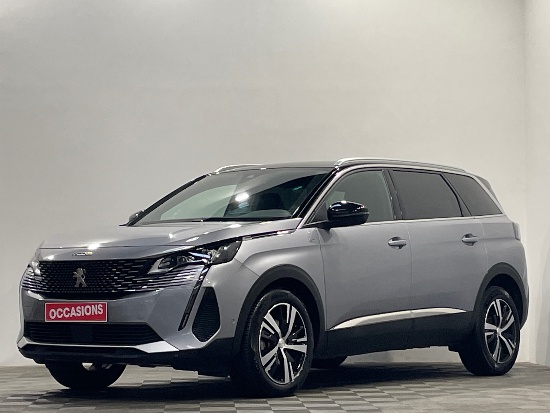 PEUGEOT 5008 HYBRID 136E-DCS6 GT d'occasion