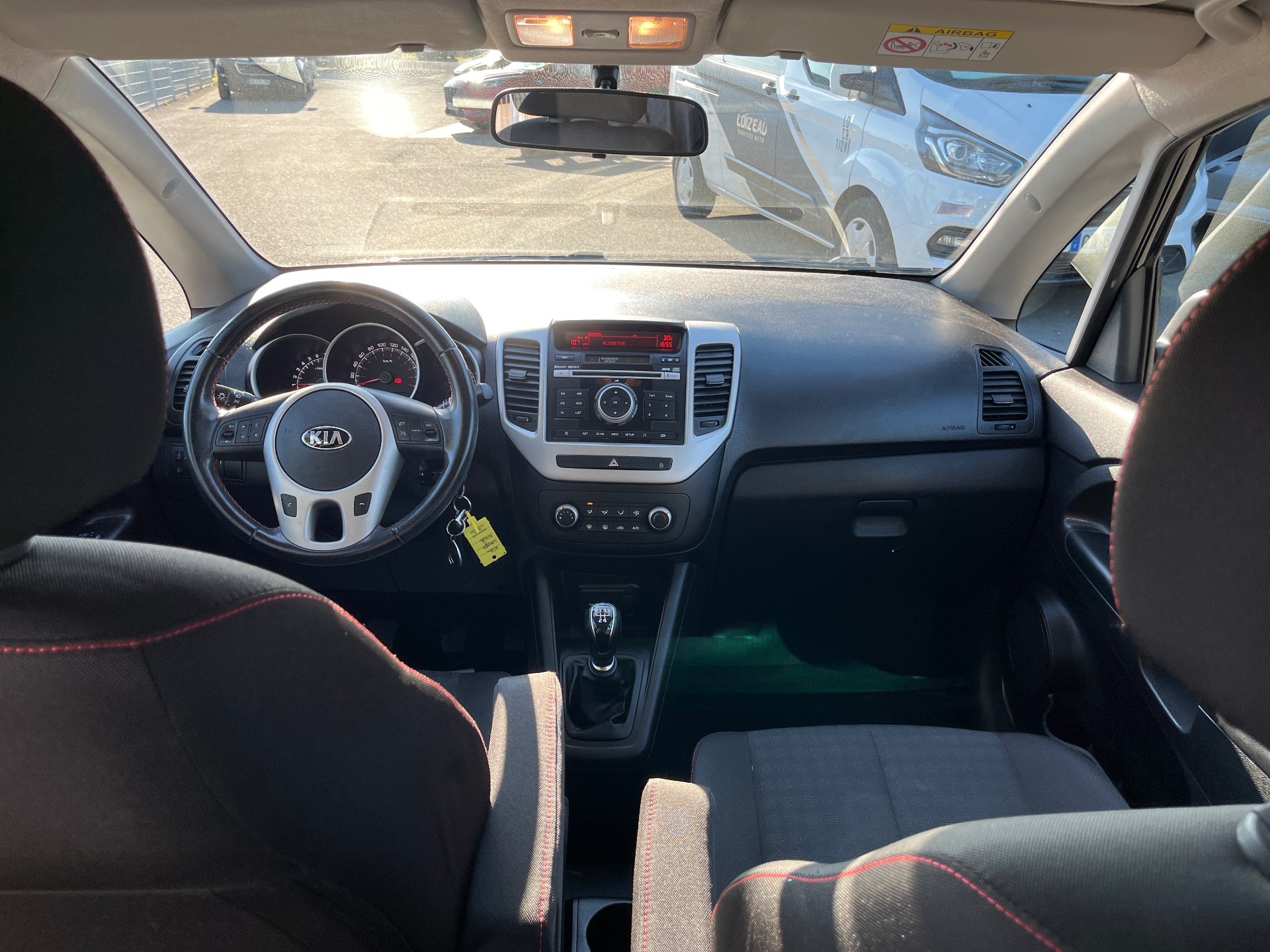 812d9b88-63ea-4a3c-b279-7f35a5364bc4