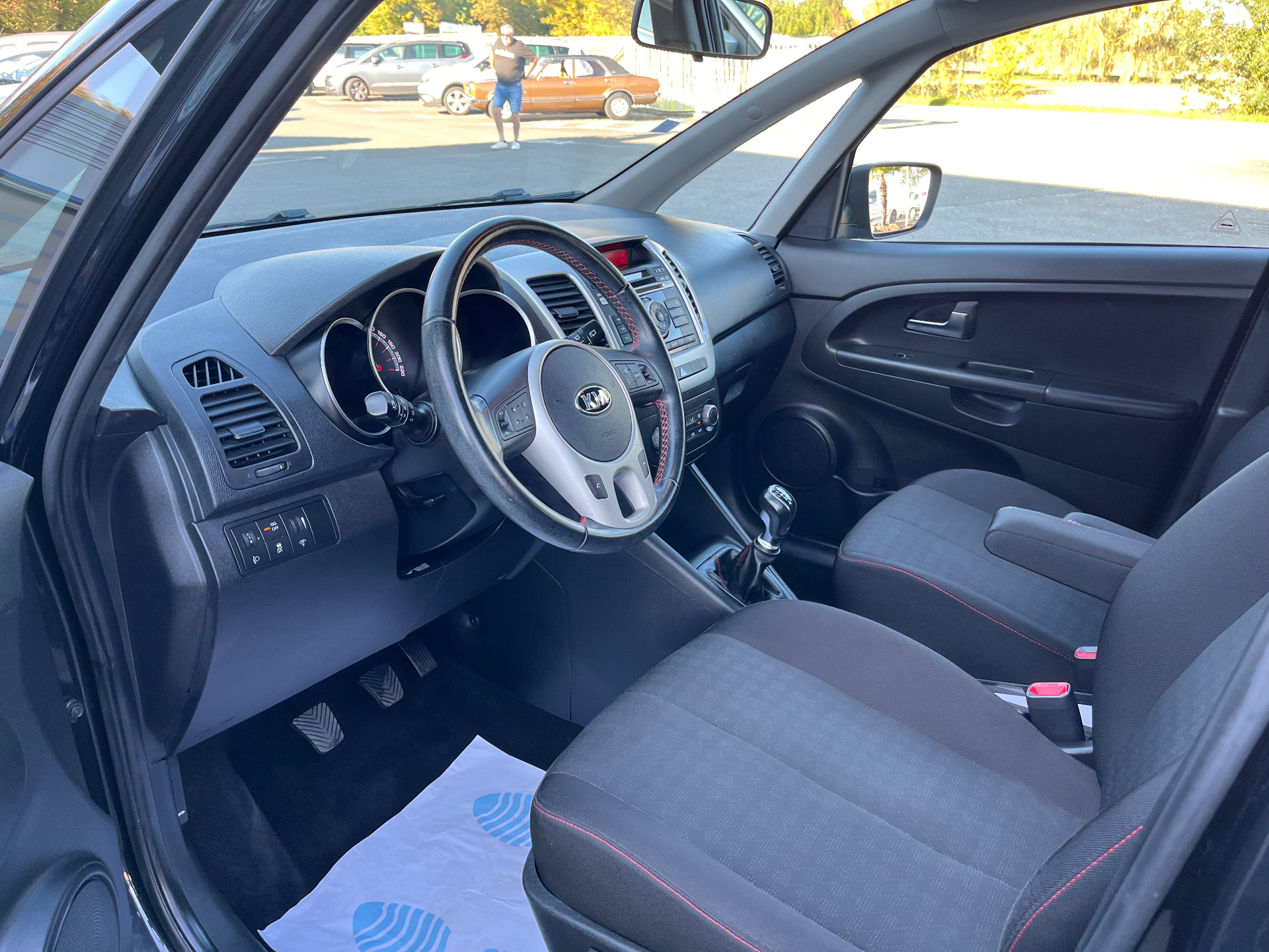 869c2fc5-eee1-4a8d-9c8a-242c33c33eed