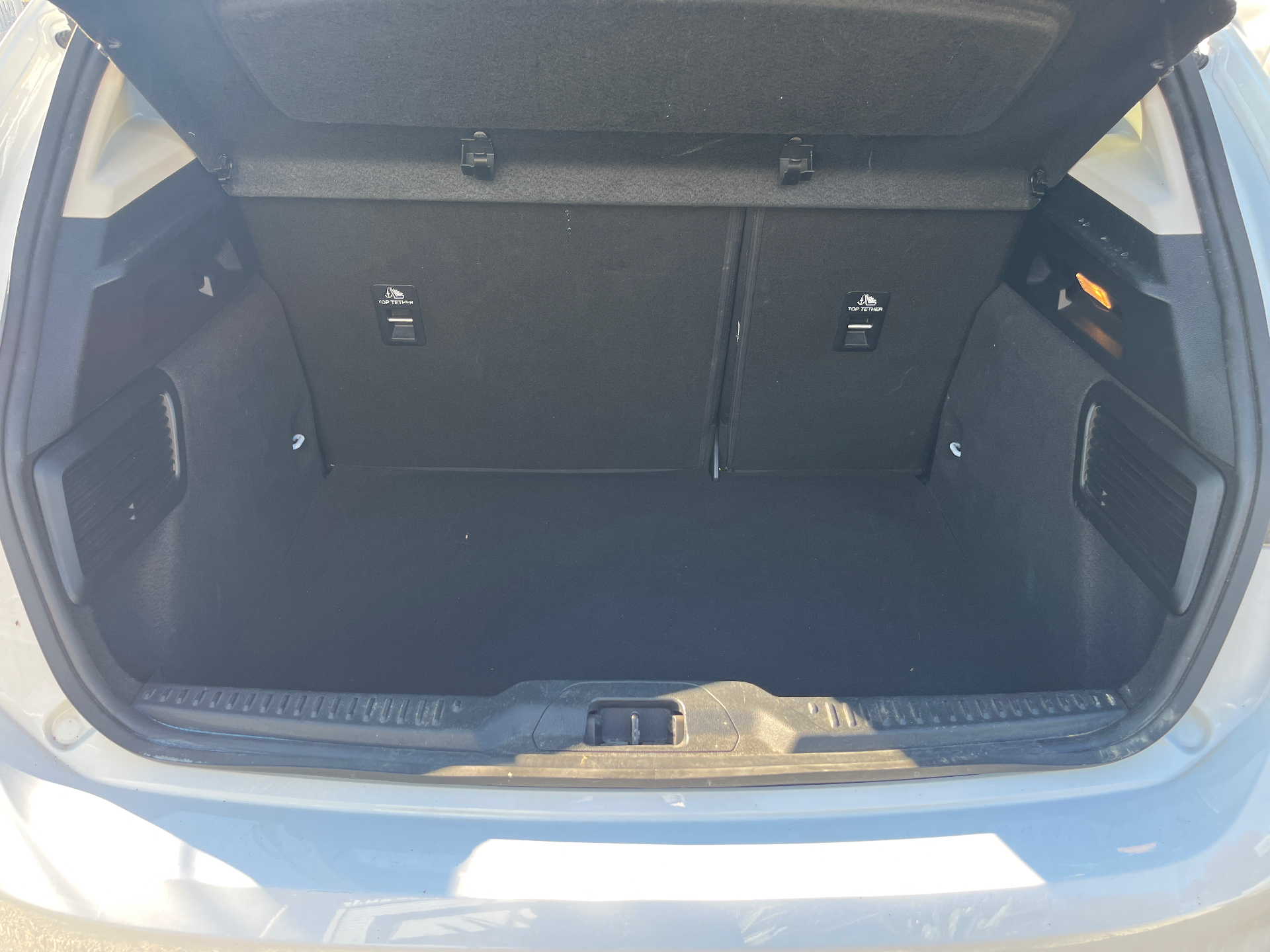 04977f38-dba8-43da-95bc-32f238ad20e0