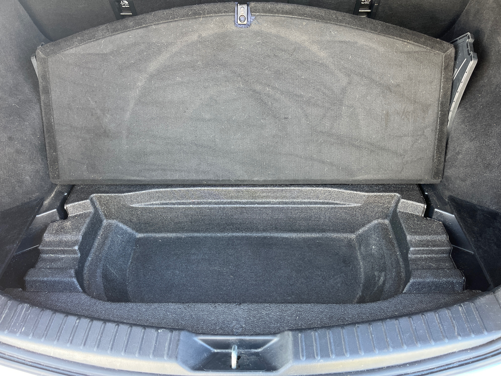 28d56726-c4cd-401b-8831-4910a36b55c3