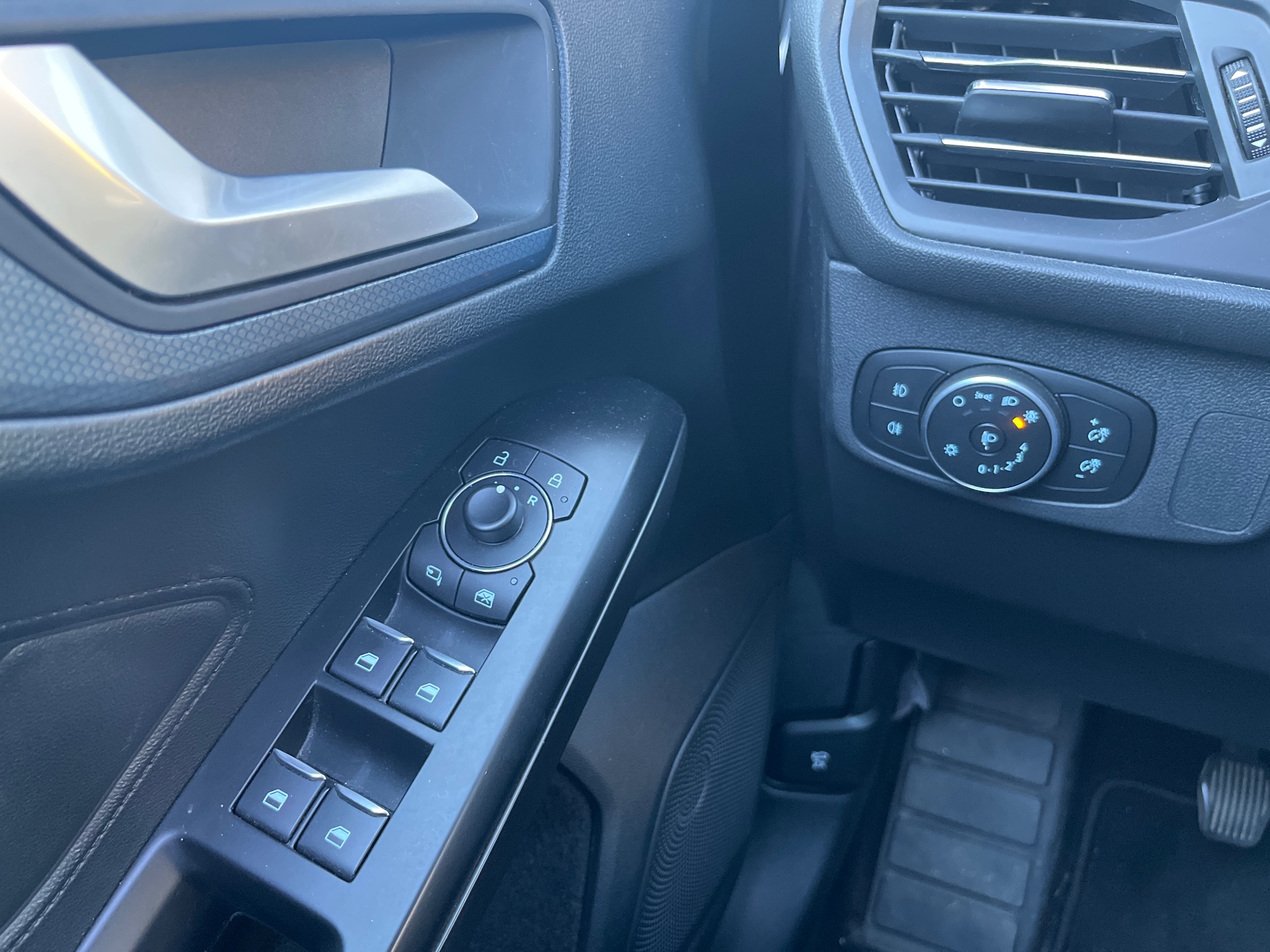 3bfe8bf3-4ee2-4619-9b9d-8f70849f692b