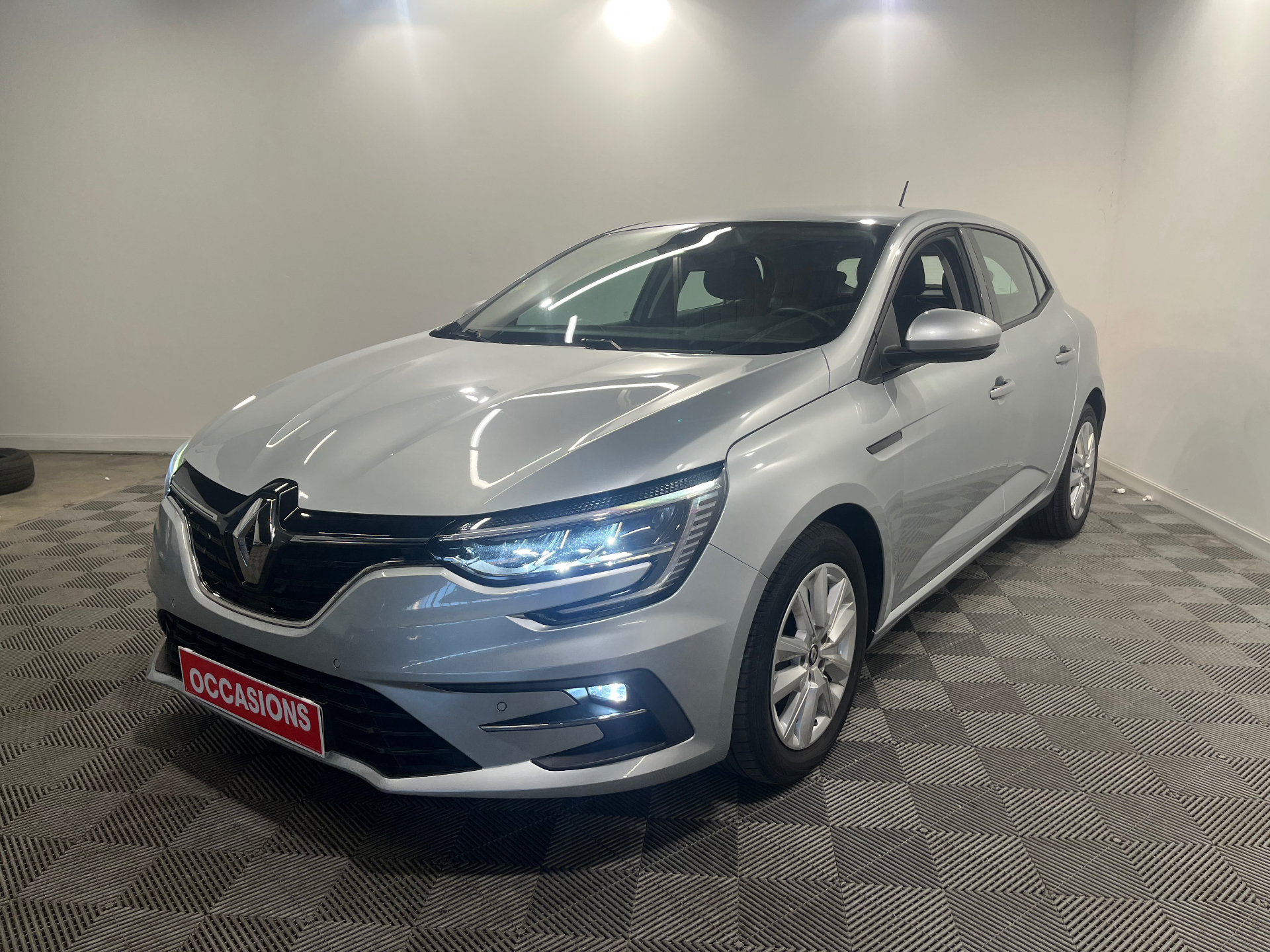 RENAULT MEGANE IV BERLINE Blue dCi 115 - 21N Business d'occasion