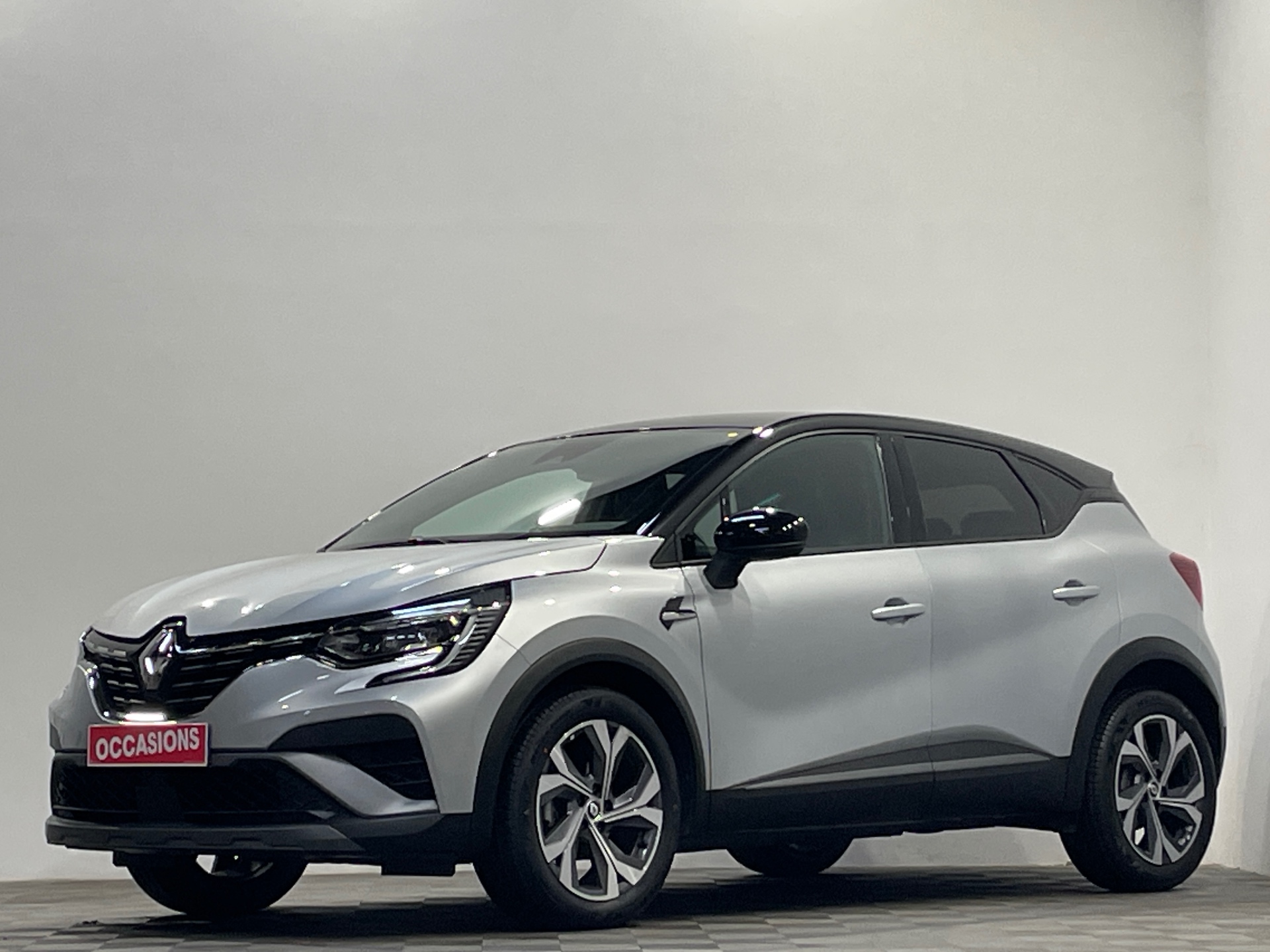 RENAULT CAPTUR R.S. line mild hybrid 140 d'occasion