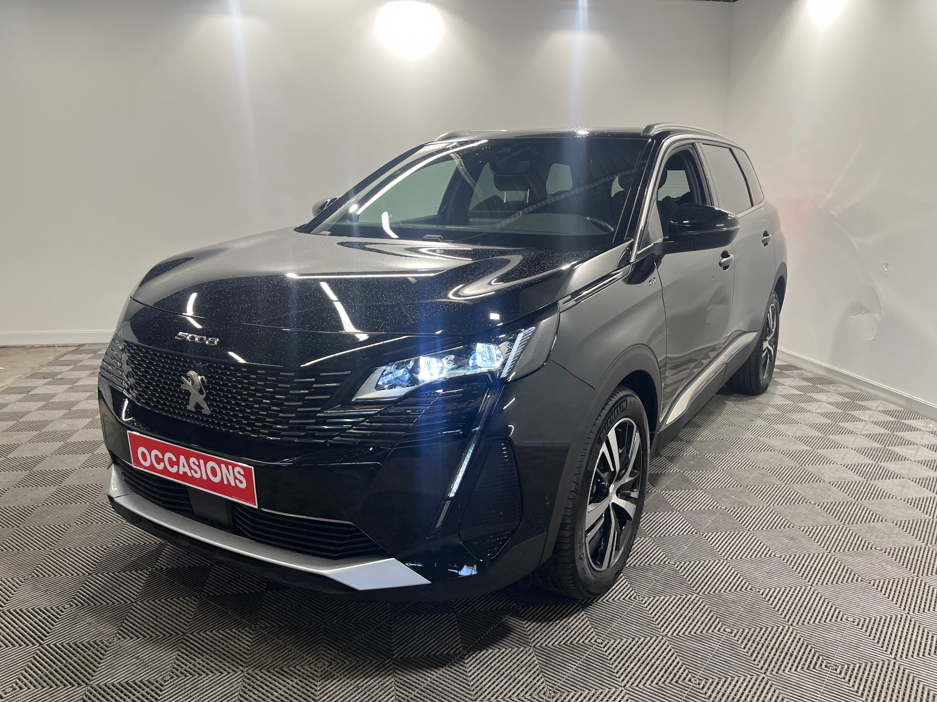 PEUGEOT 5008 Hybrid 136 e-DCS6 GT d'occasion