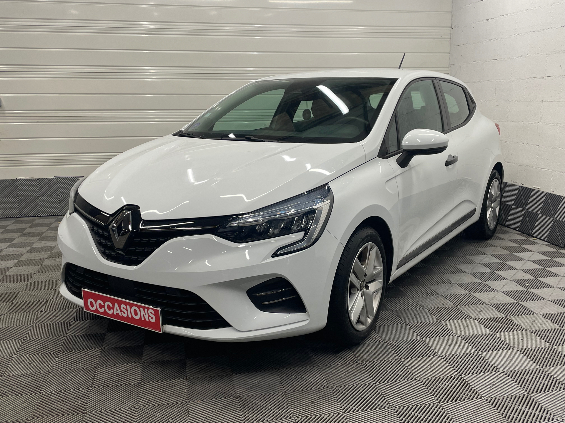 RENAULT CLIO V TCe 90 - 21 Business d'occasion