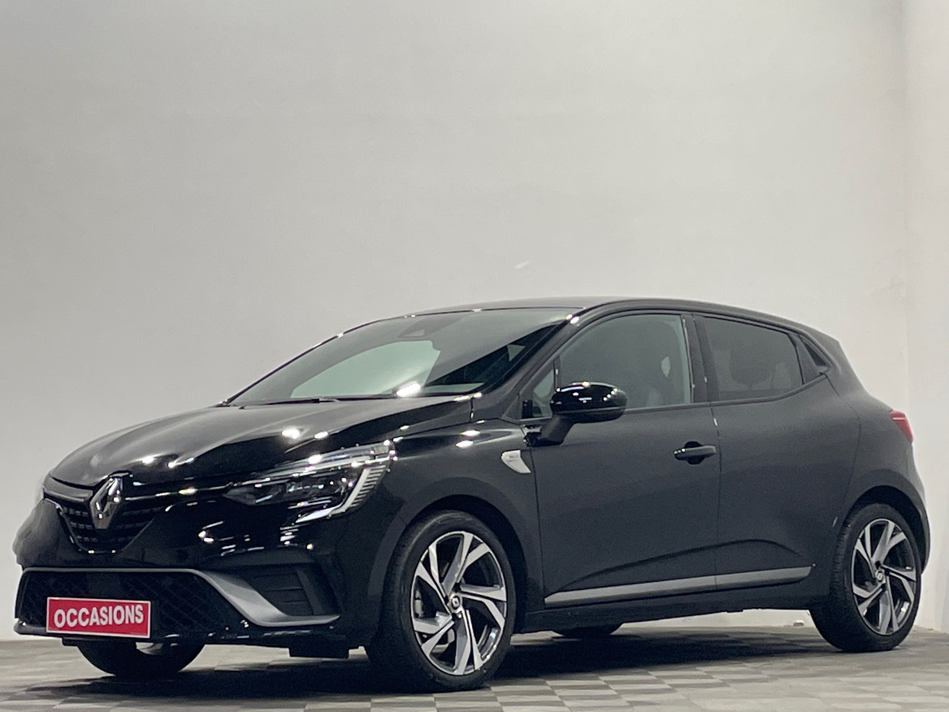 RENAULT CLIO V TCe 140 RS Line d'occasion