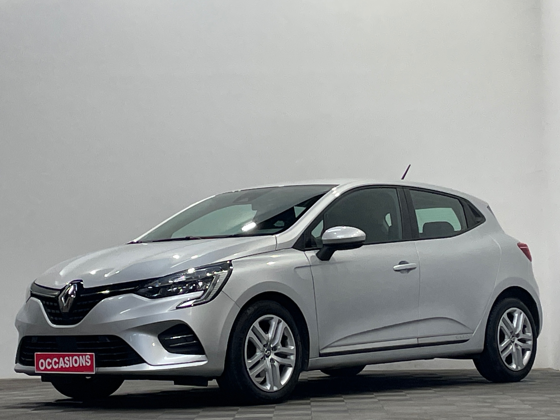 RENAULT CLIO V Blue dCi 85 Business d'occasion