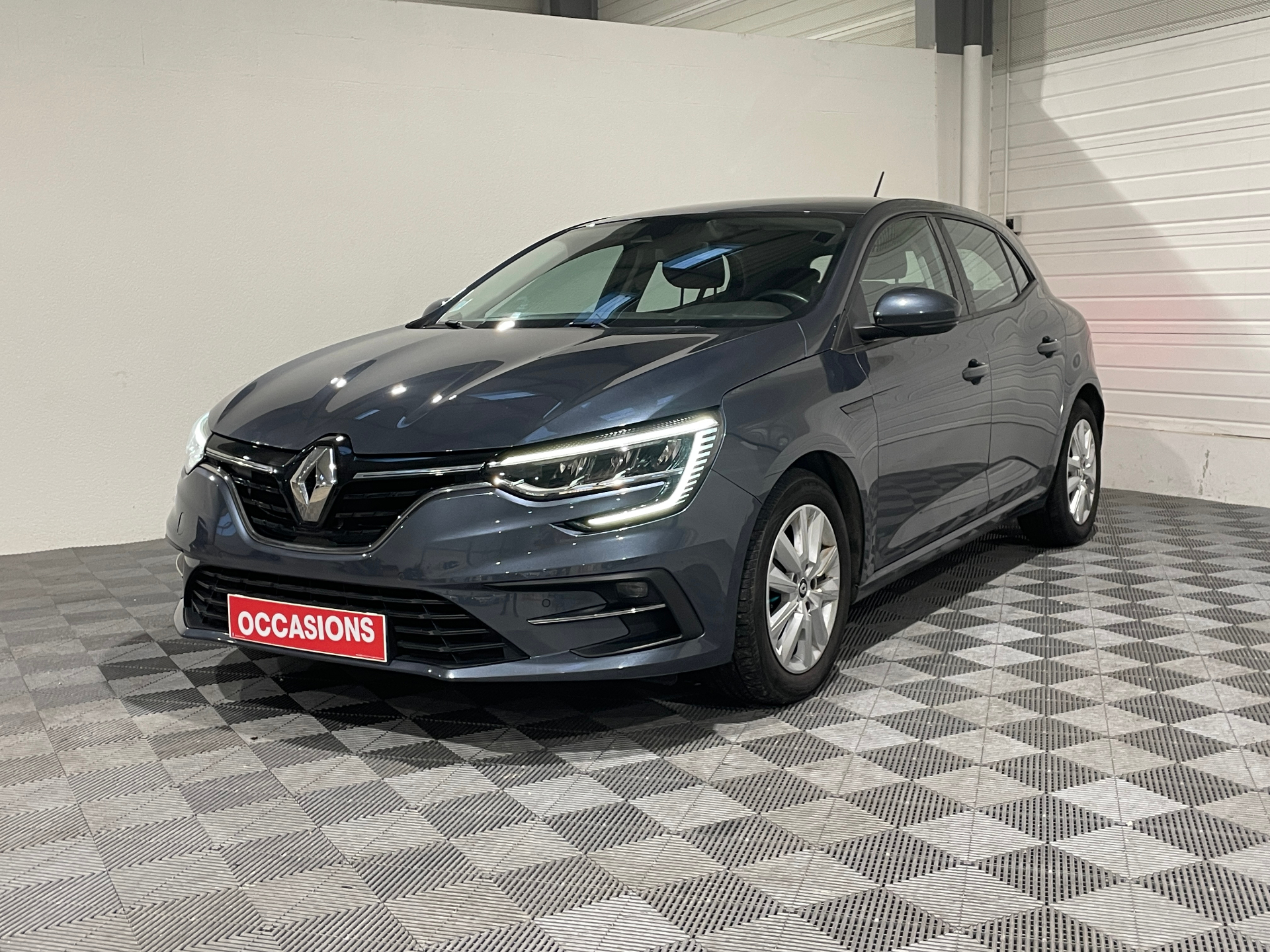 RENAULT MEGANE IV BERLINE Blue dCi 115 EDC - 21N Business d'occasion
