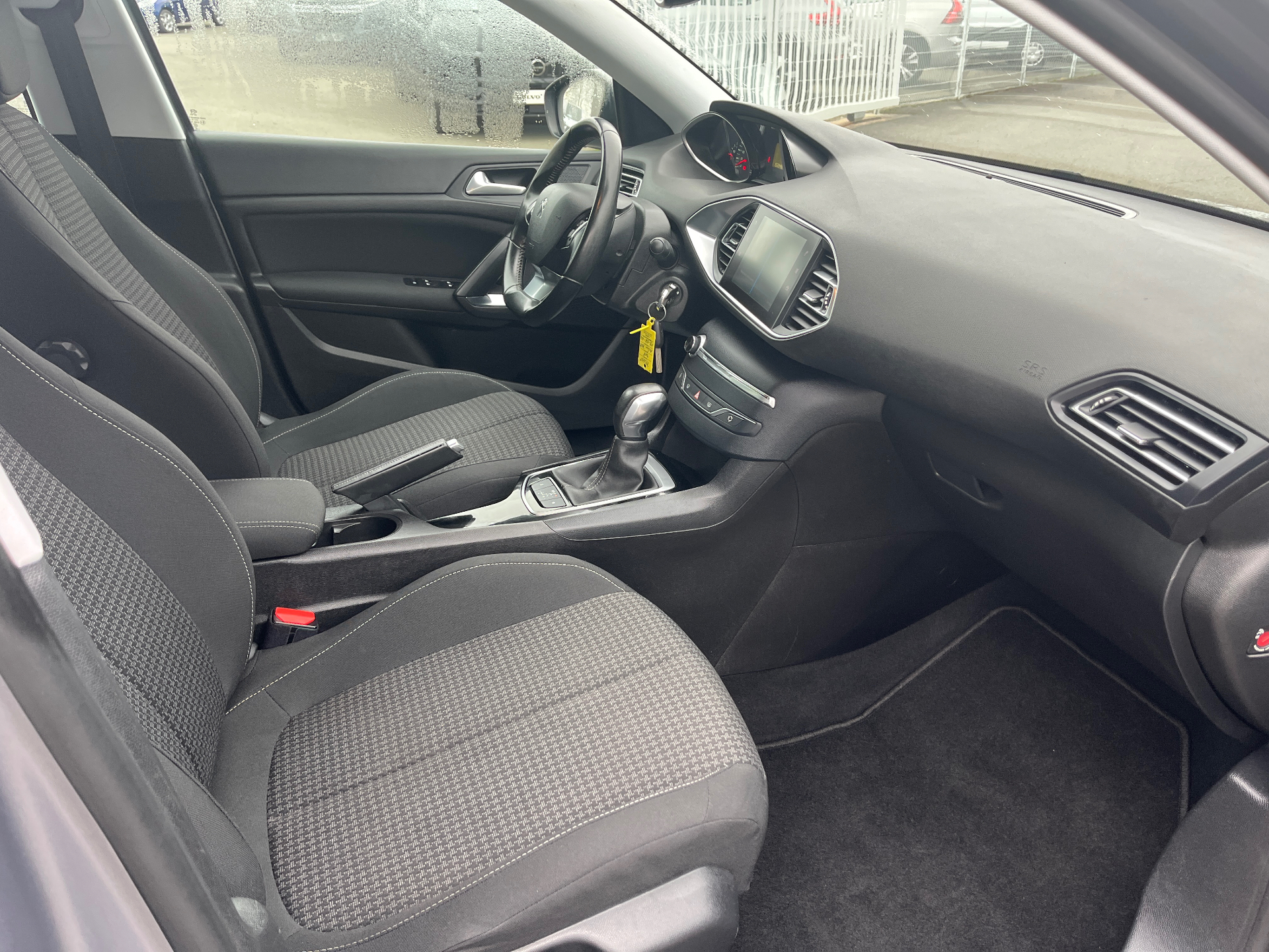 10ab7ef0-95d3-4cde-b1e0-45b99d484823