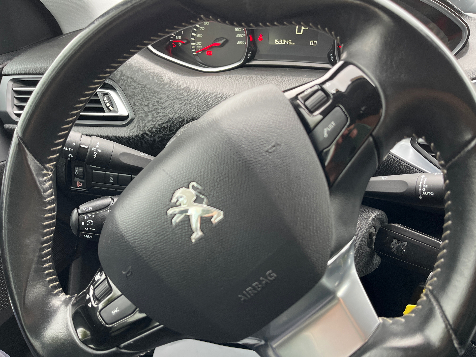 2a2bdb2c-1050-47a3-9e39-42c51ca2e76c