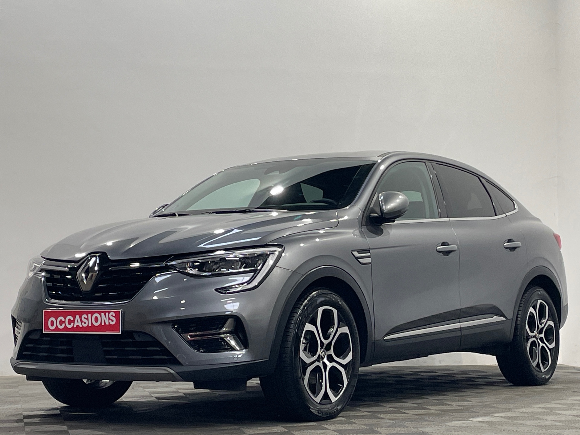 RENAULT ARKANA E-Tech hybride 145 - 22 Techno d'occasion