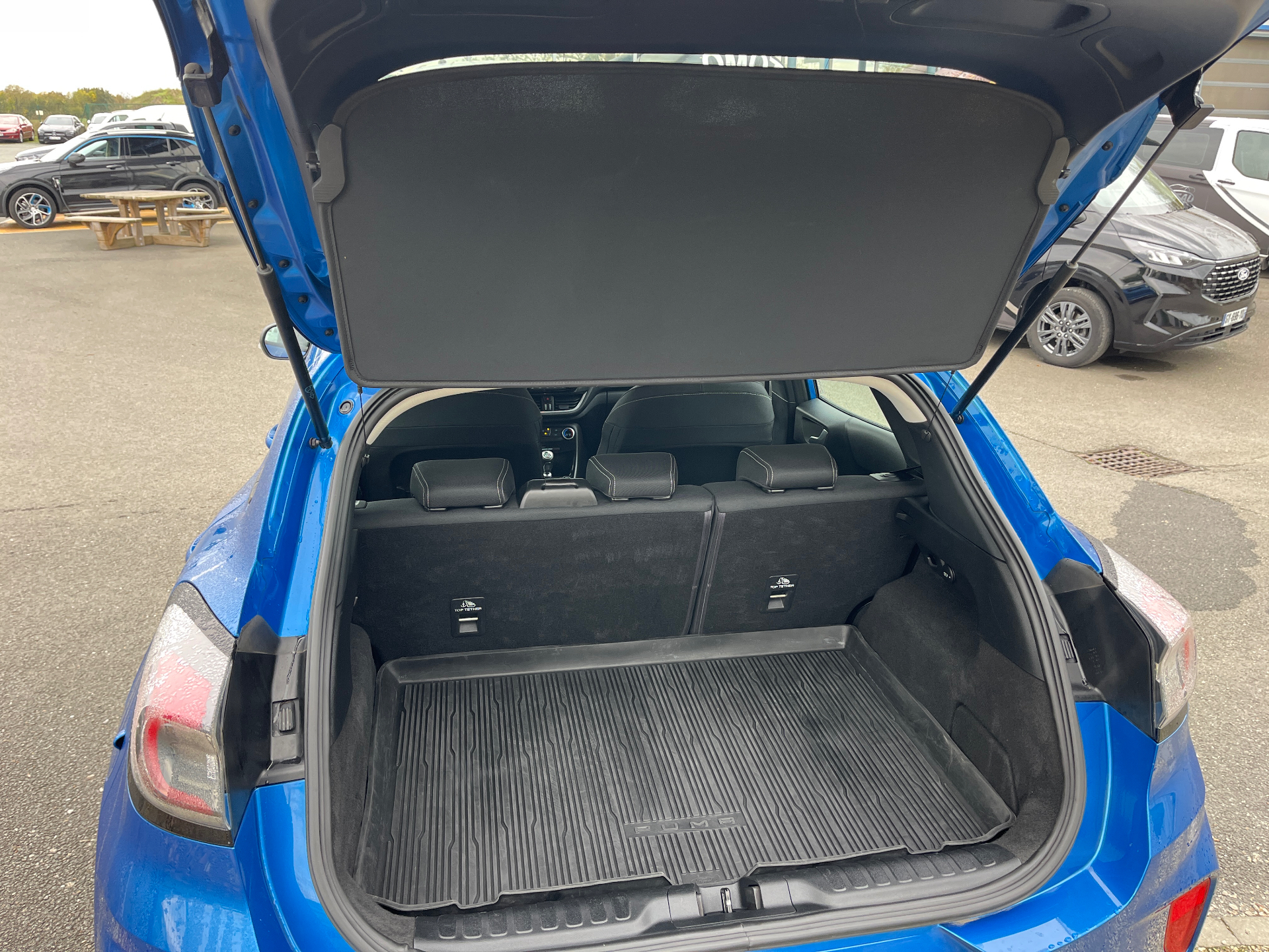 923a035d-e5de-4b4b-a63a-659f5049be2b