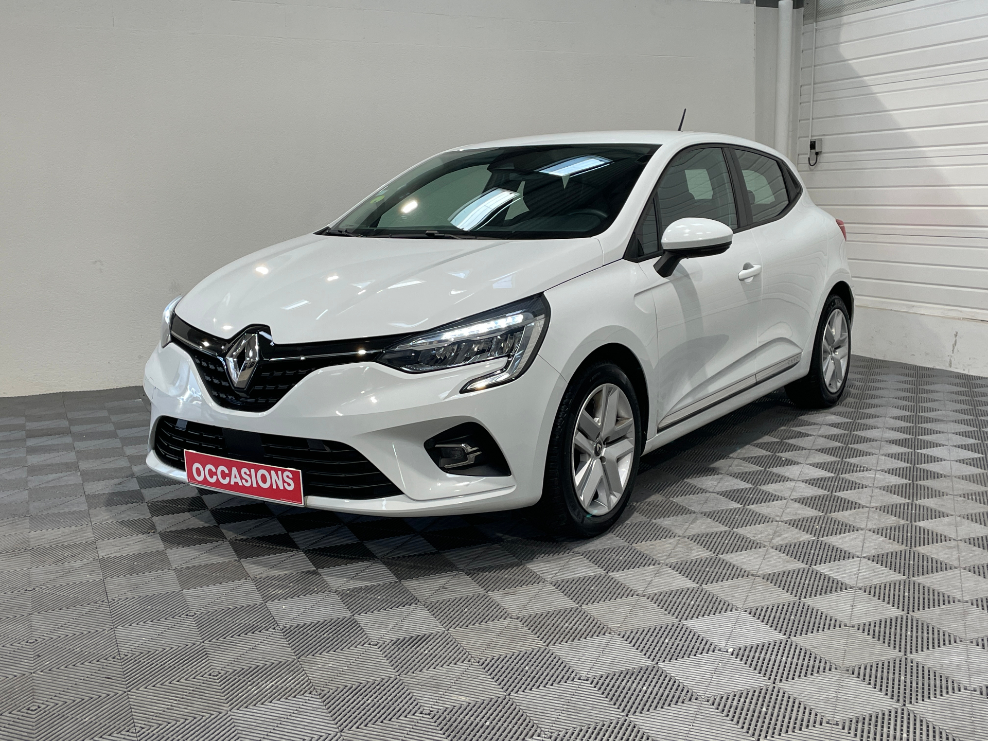 RENAULT CLIO V Blue dCi 85 Business d'occasion