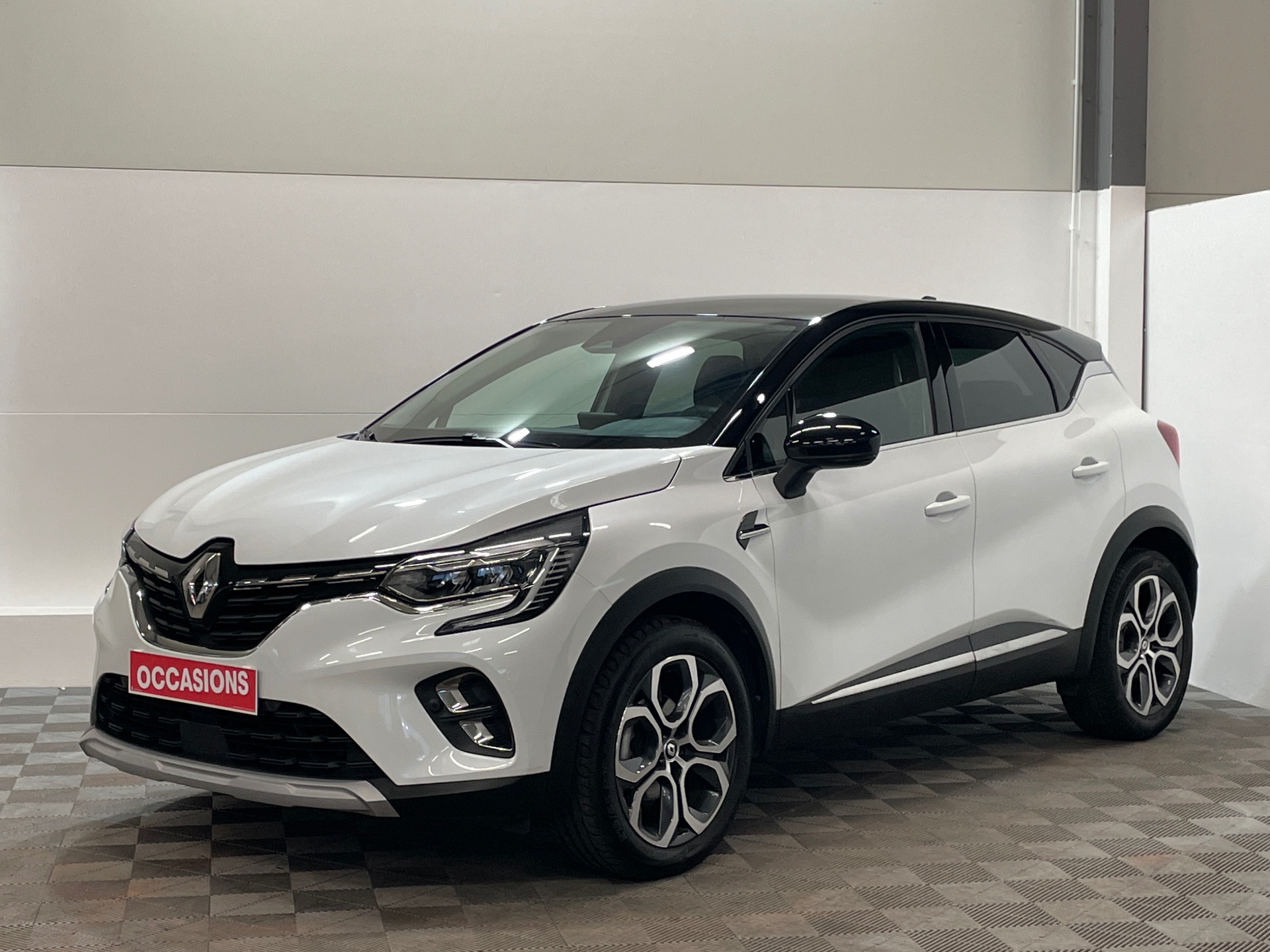 RENAULT CAPTUR techno mild hybrid 140 d'occasion