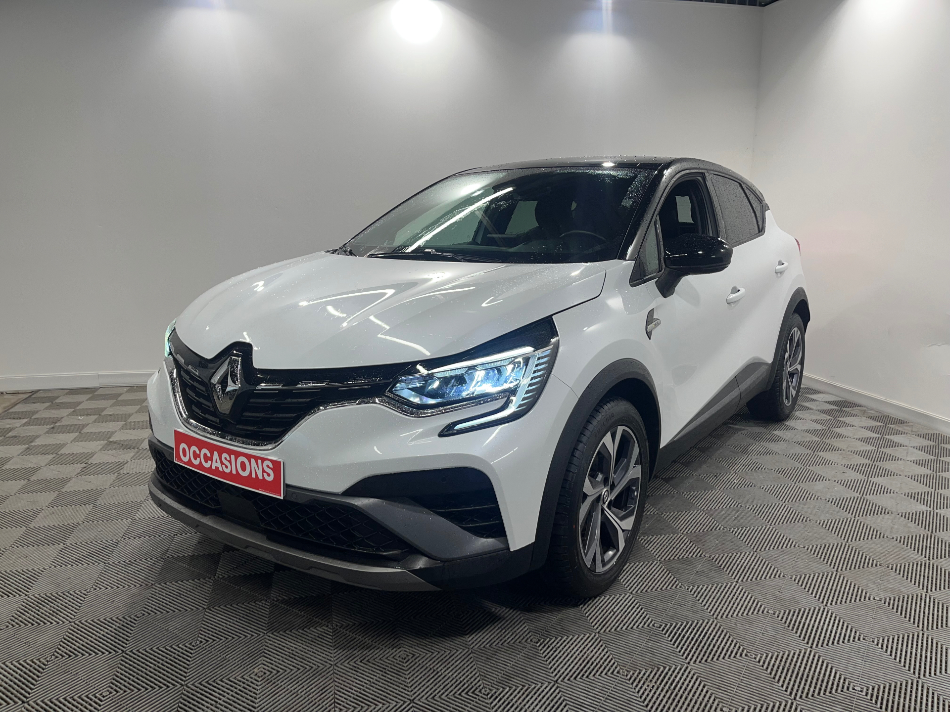 RENAULT CAPTUR R.S. line mild hybrid 160 EDC d'occasion