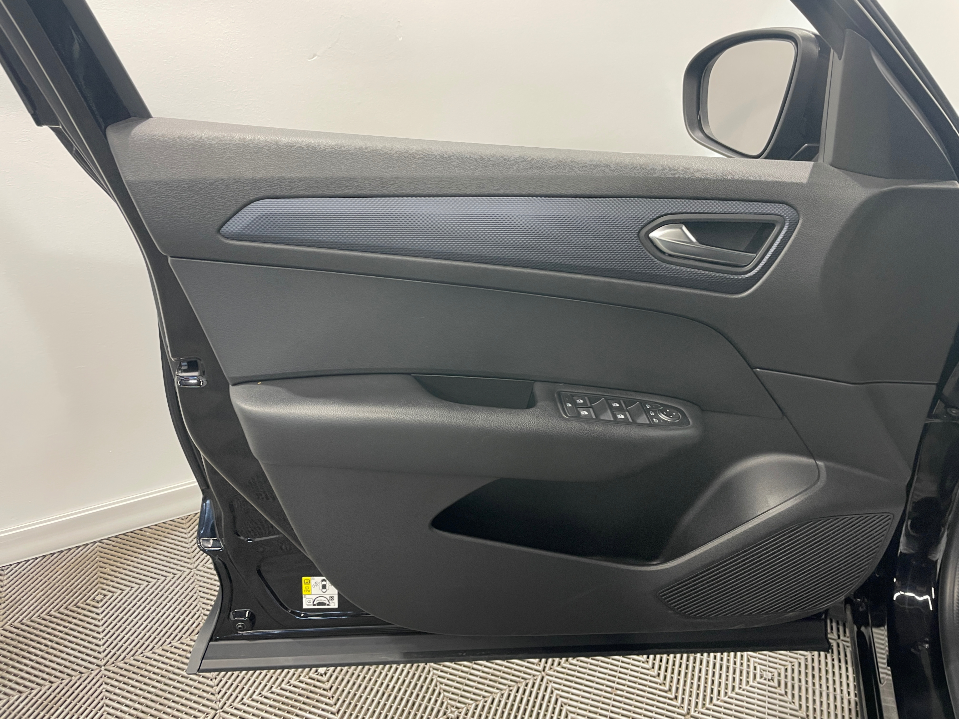 Photo 34 du véhicule RENAULT ARKANA