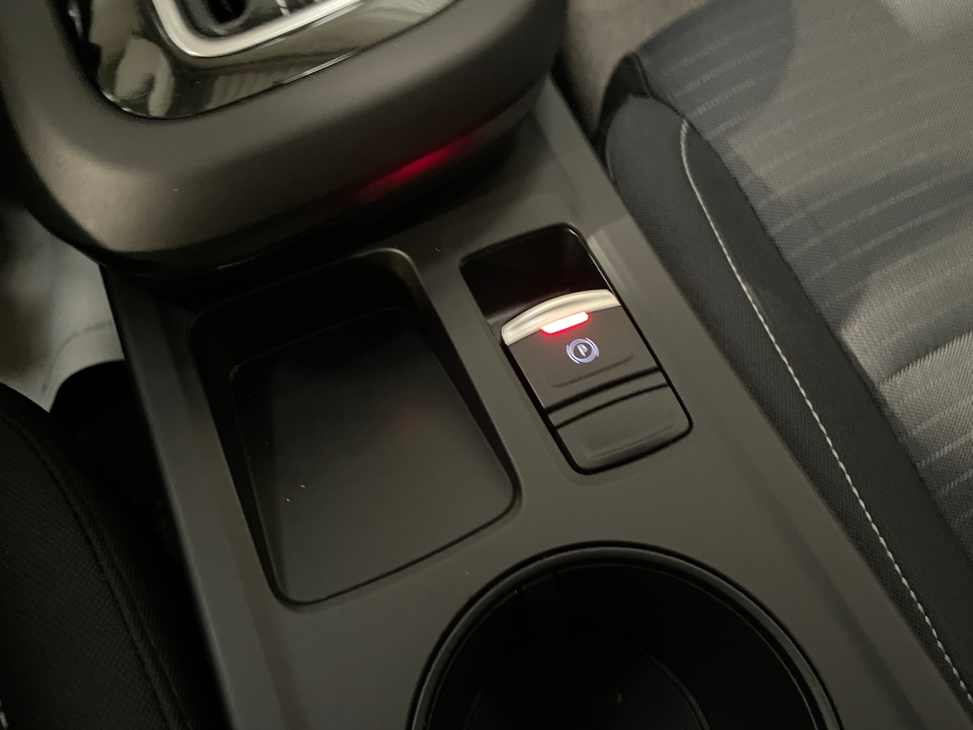 Photo 28 du véhicule RENAULT ARKANA