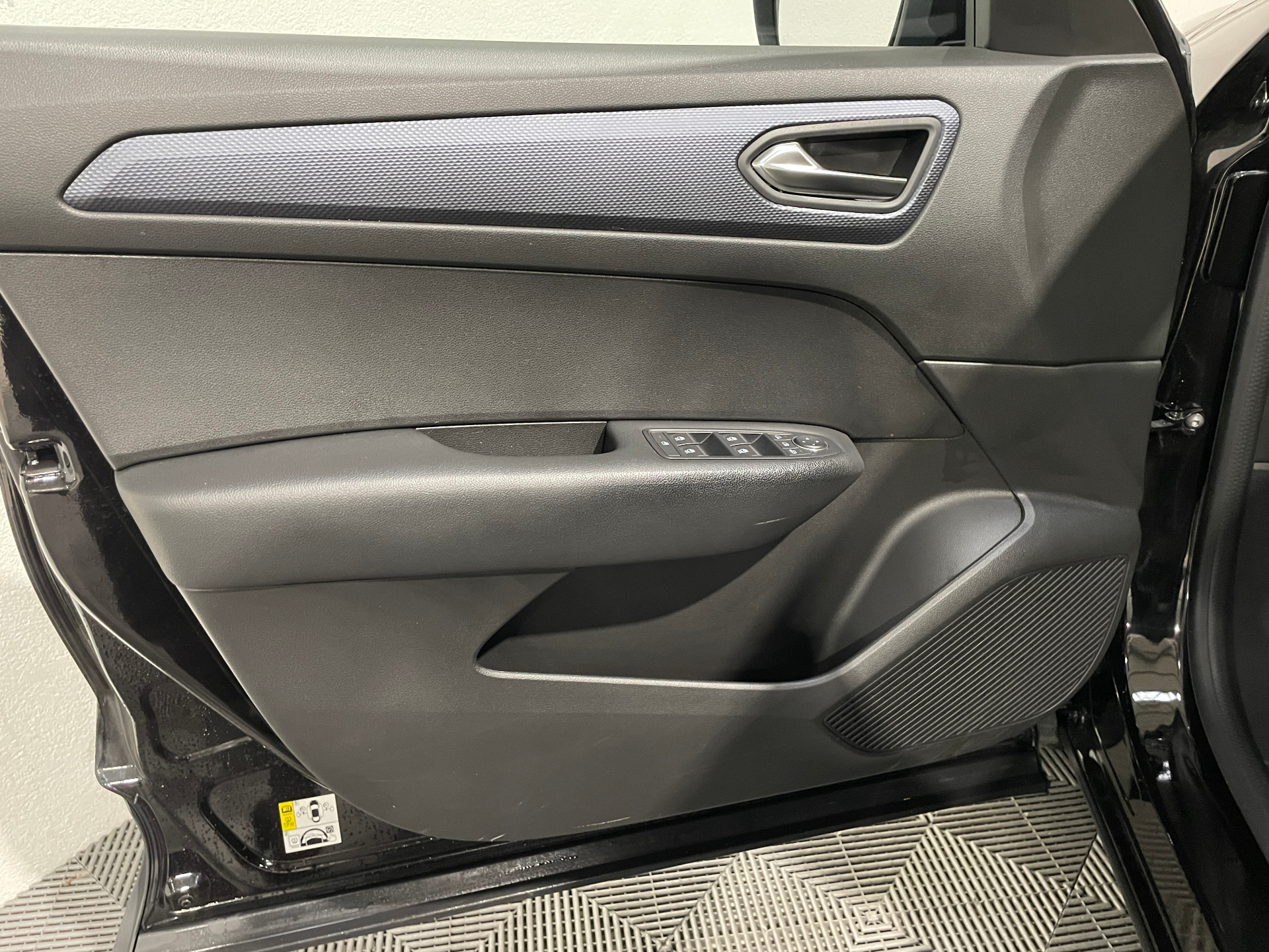 Photo 37 du véhicule RENAULT ARKANA