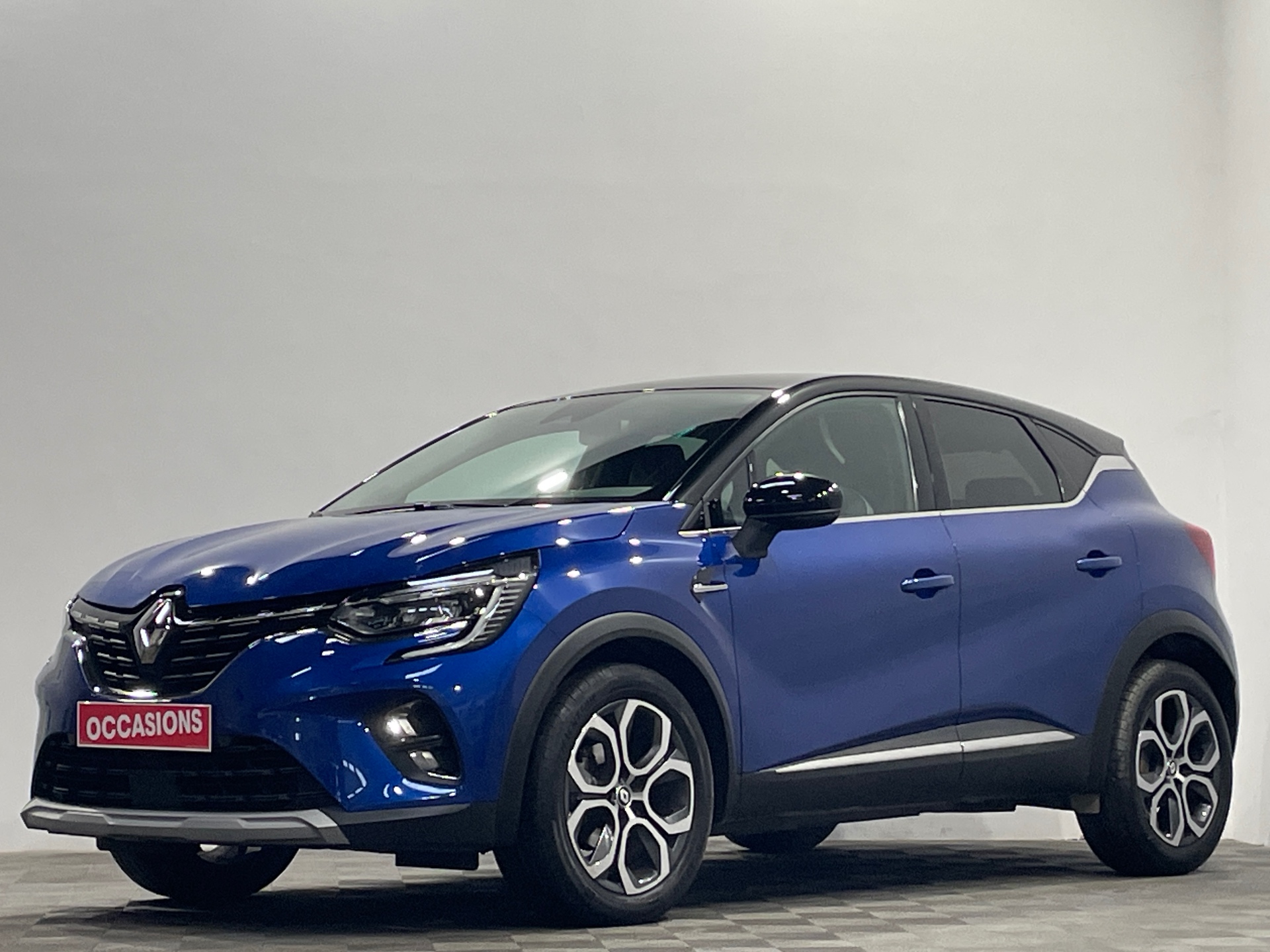 RENAULT CAPTUR mild hybrid 160 EDC Techno d'occasion