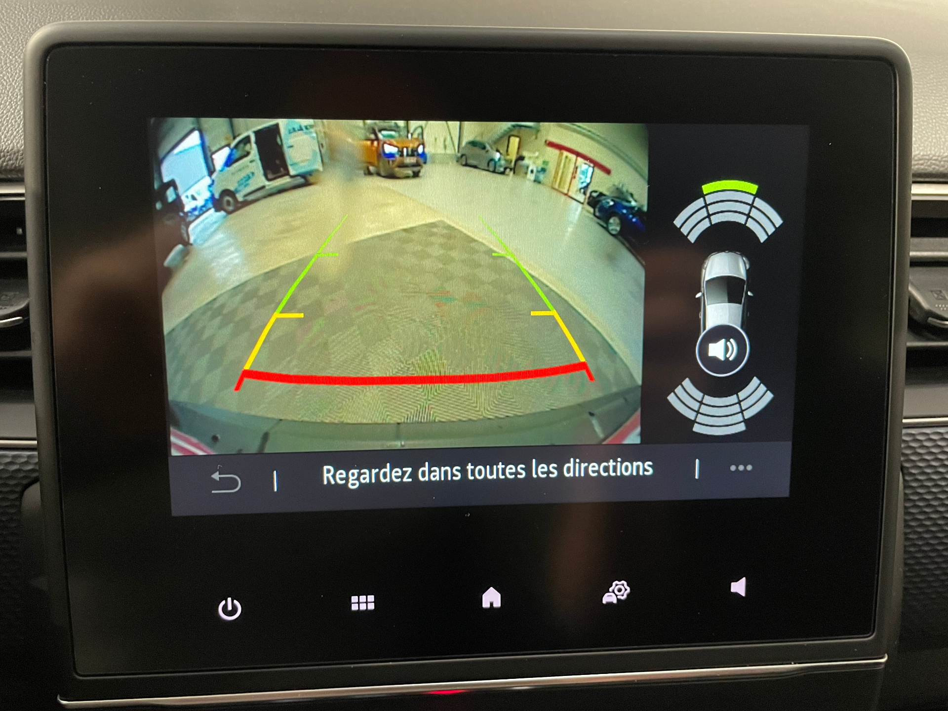 Photo 19 du véhicule RENAULT ARKANA