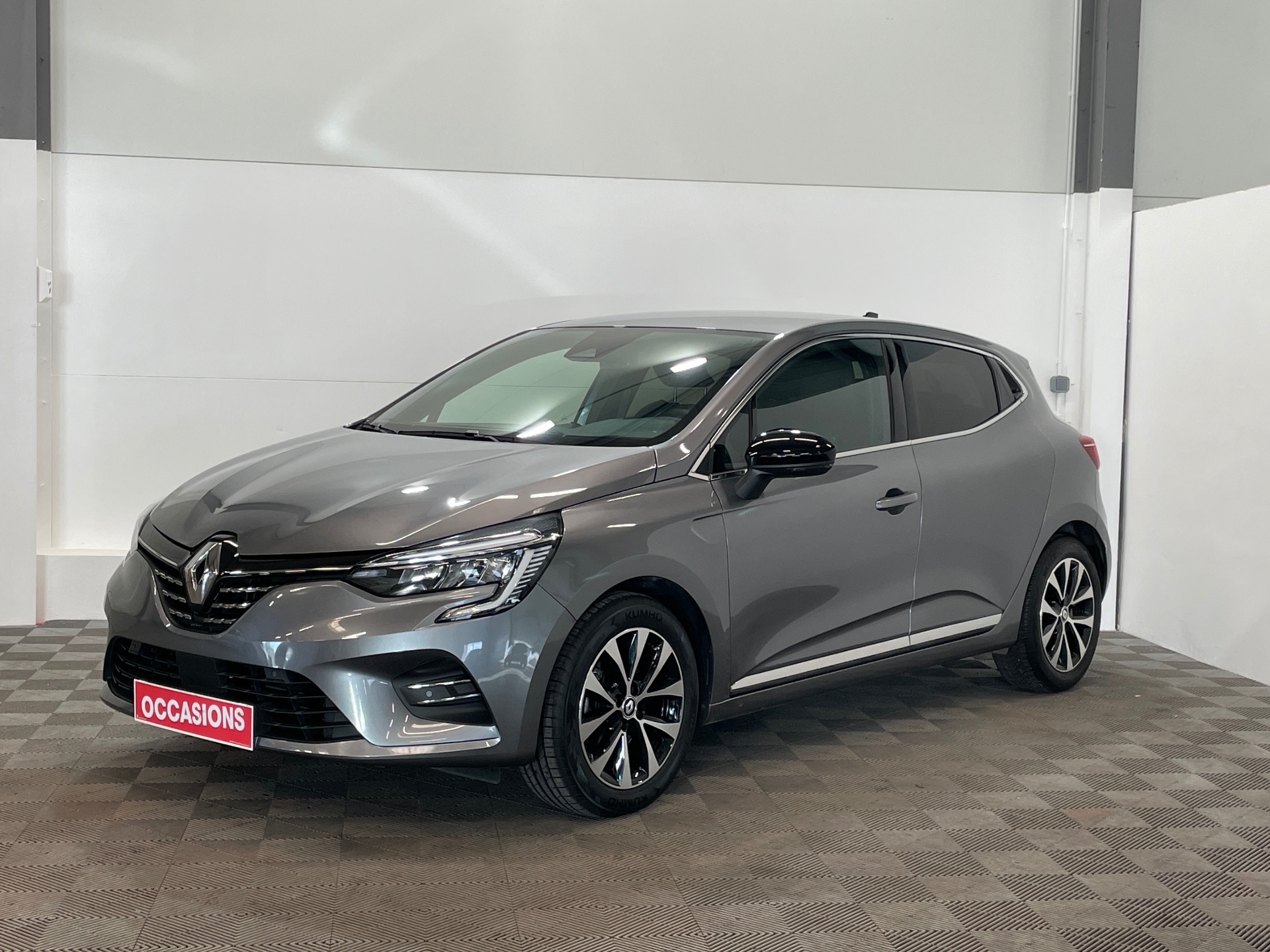 RENAULT CLIO V techno TCe 140 d'occasion