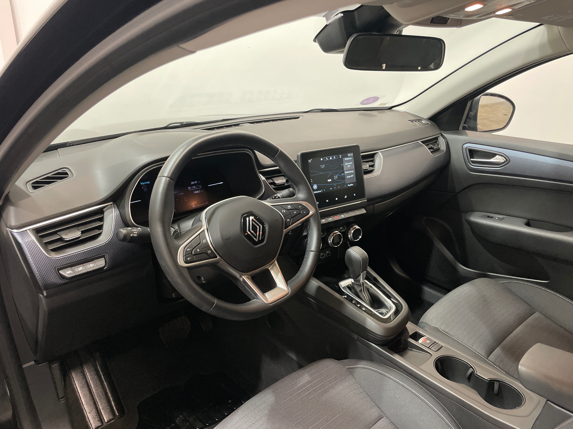 Photo 12 du véhicule RENAULT ARKANA