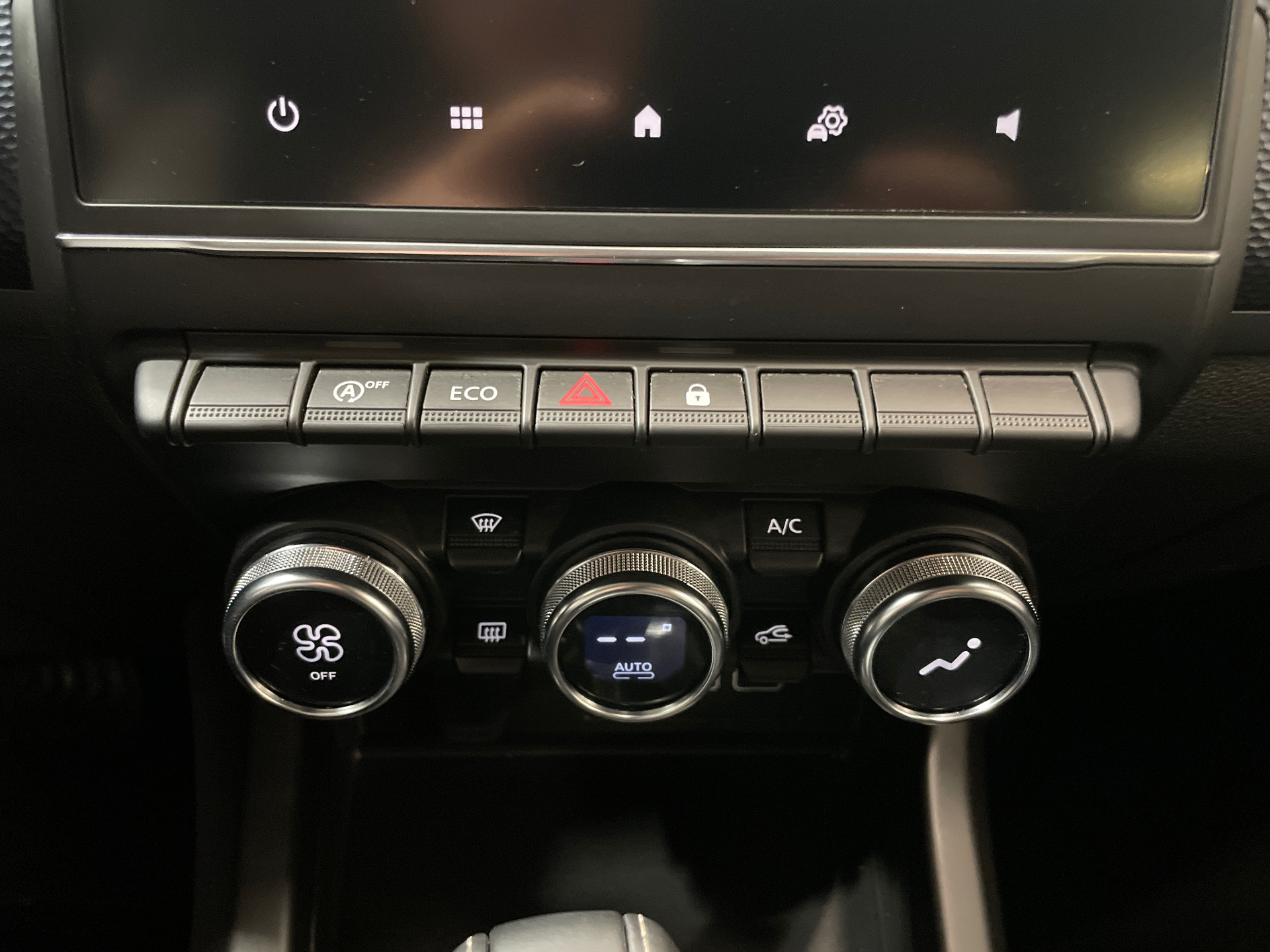 Photo 18 du véhicule RENAULT ARKANA