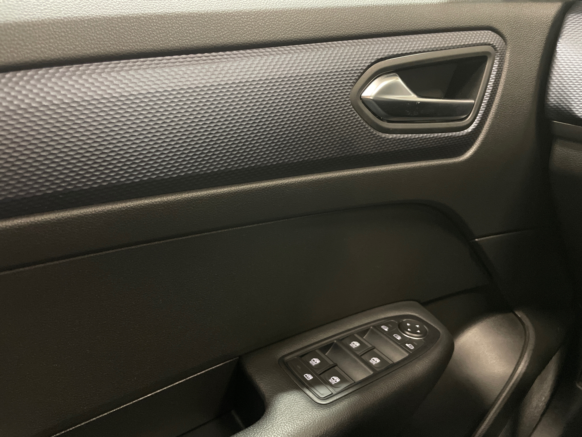 Photo 22 du véhicule RENAULT ARKANA