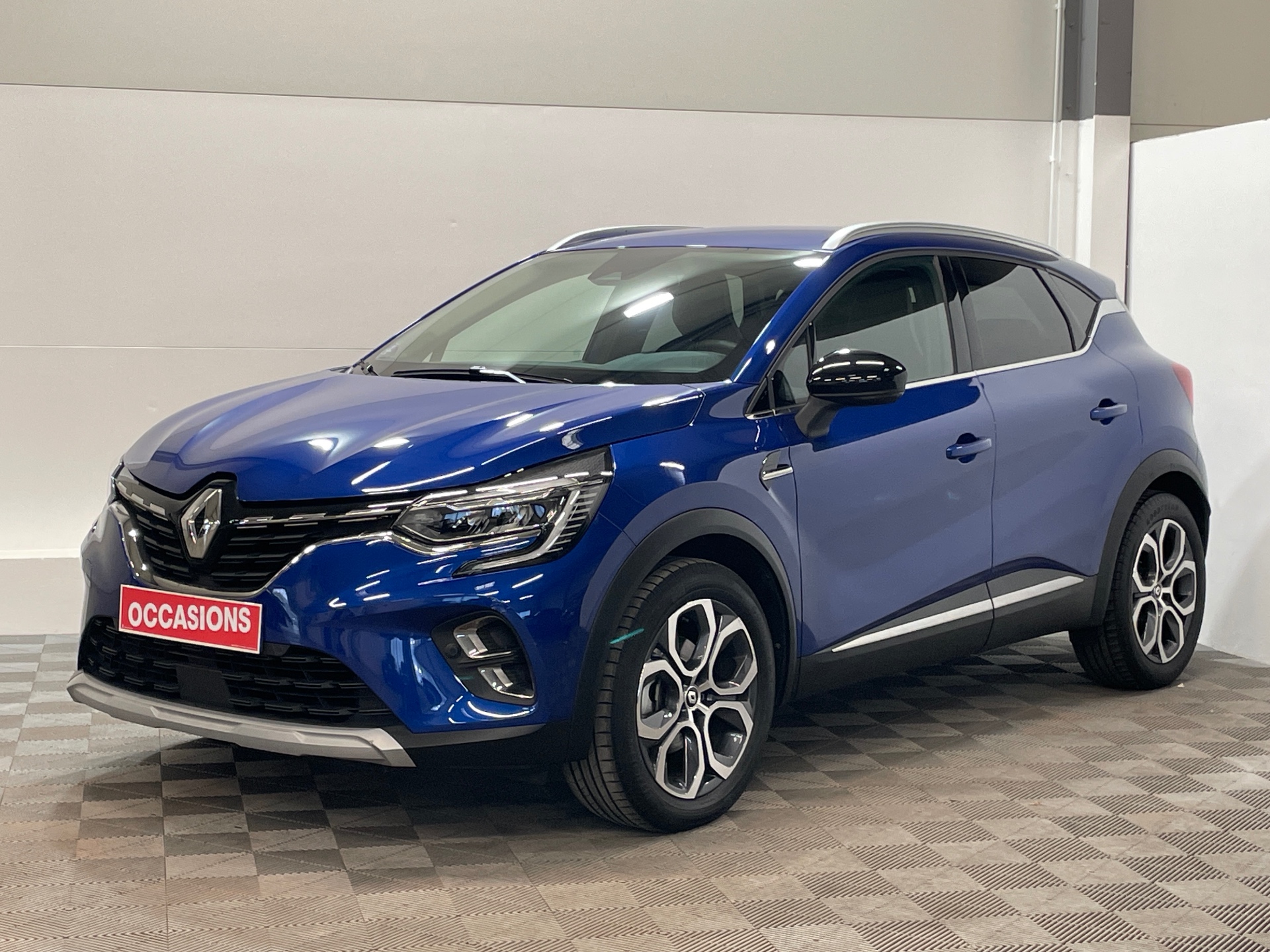 RENAULT CAPTUR E-Tech full hybrid 145 Techno d'occasion