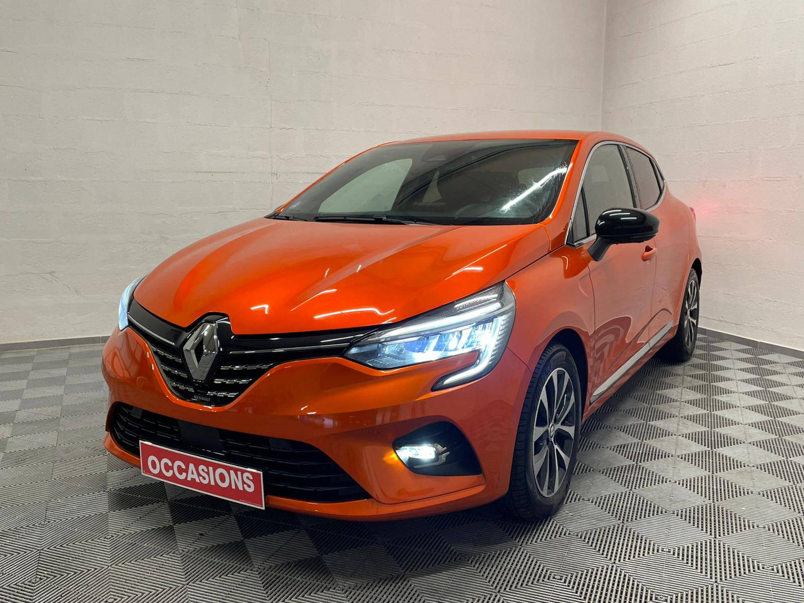 RENAULT CLIO V E-Tech full hybrid 145 Techno d'occasion