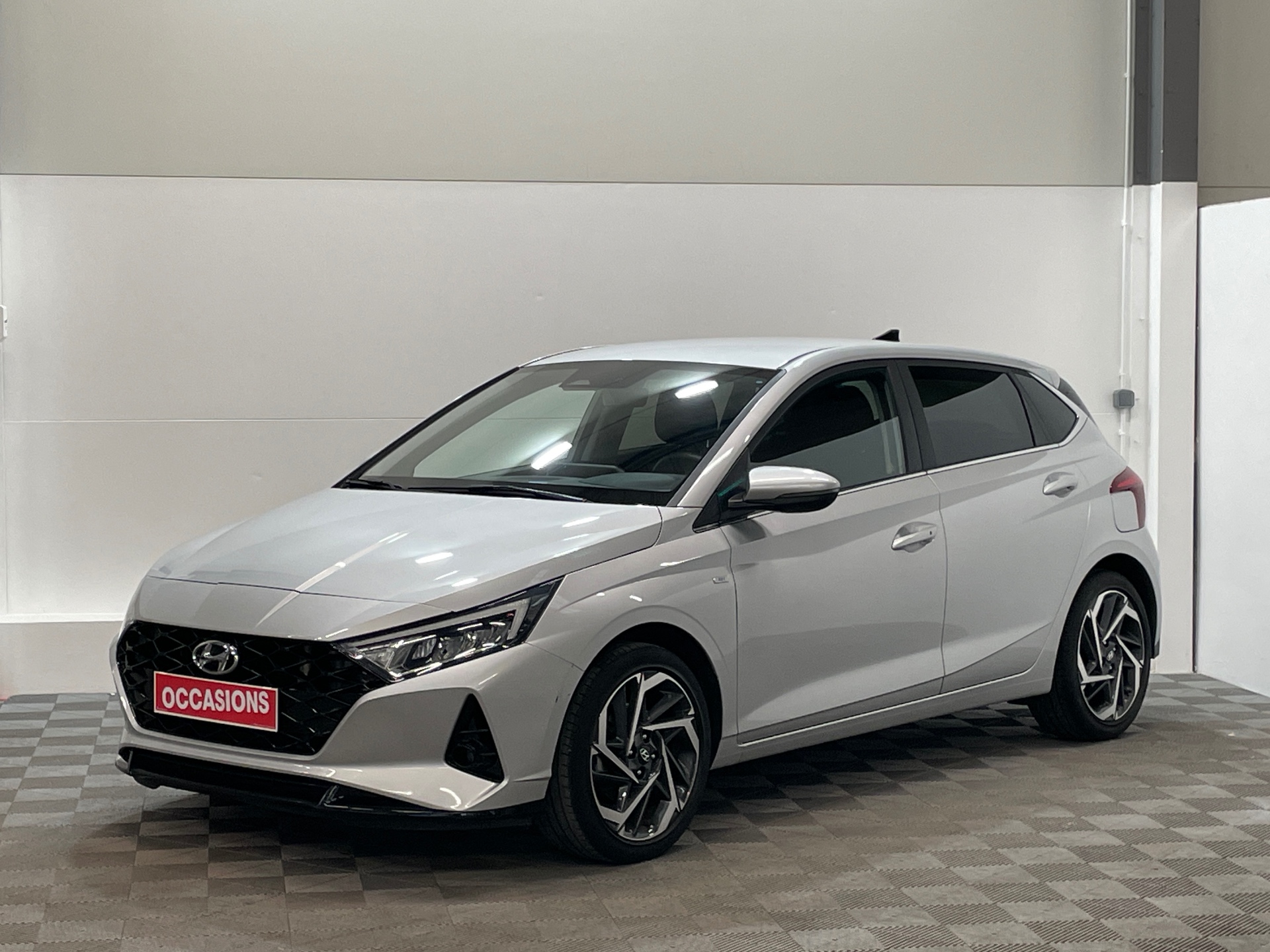 HYUNDAI i20 1.0 T-GDi 100 DCT-7 Hybrid 48V Business d'occasion
