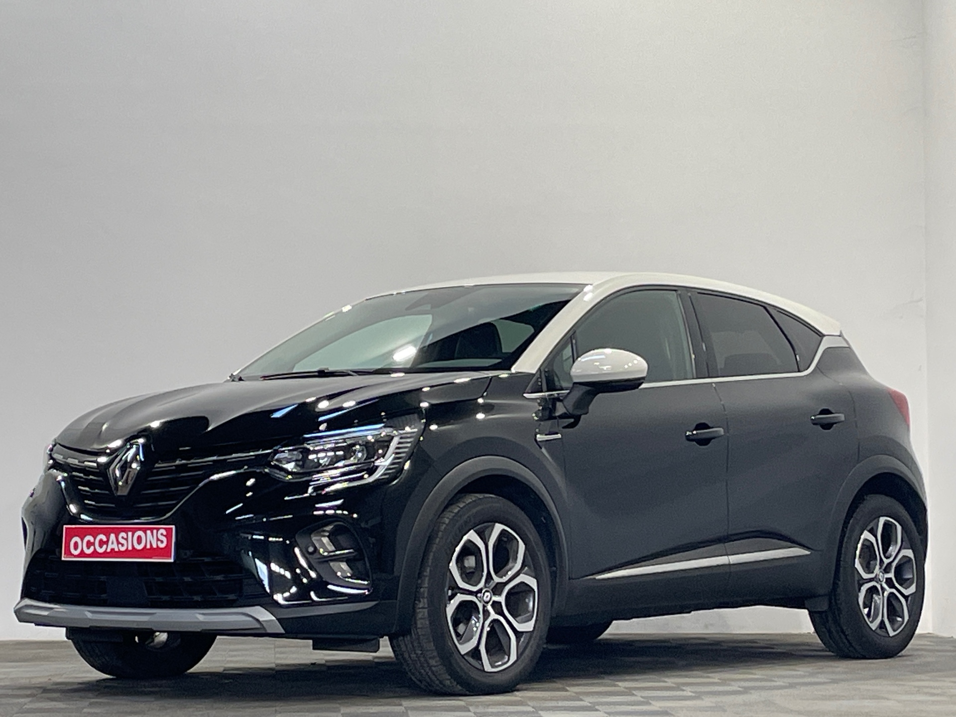 RENAULT CAPTUR mild hybrid 160 EDC Techno d'occasion