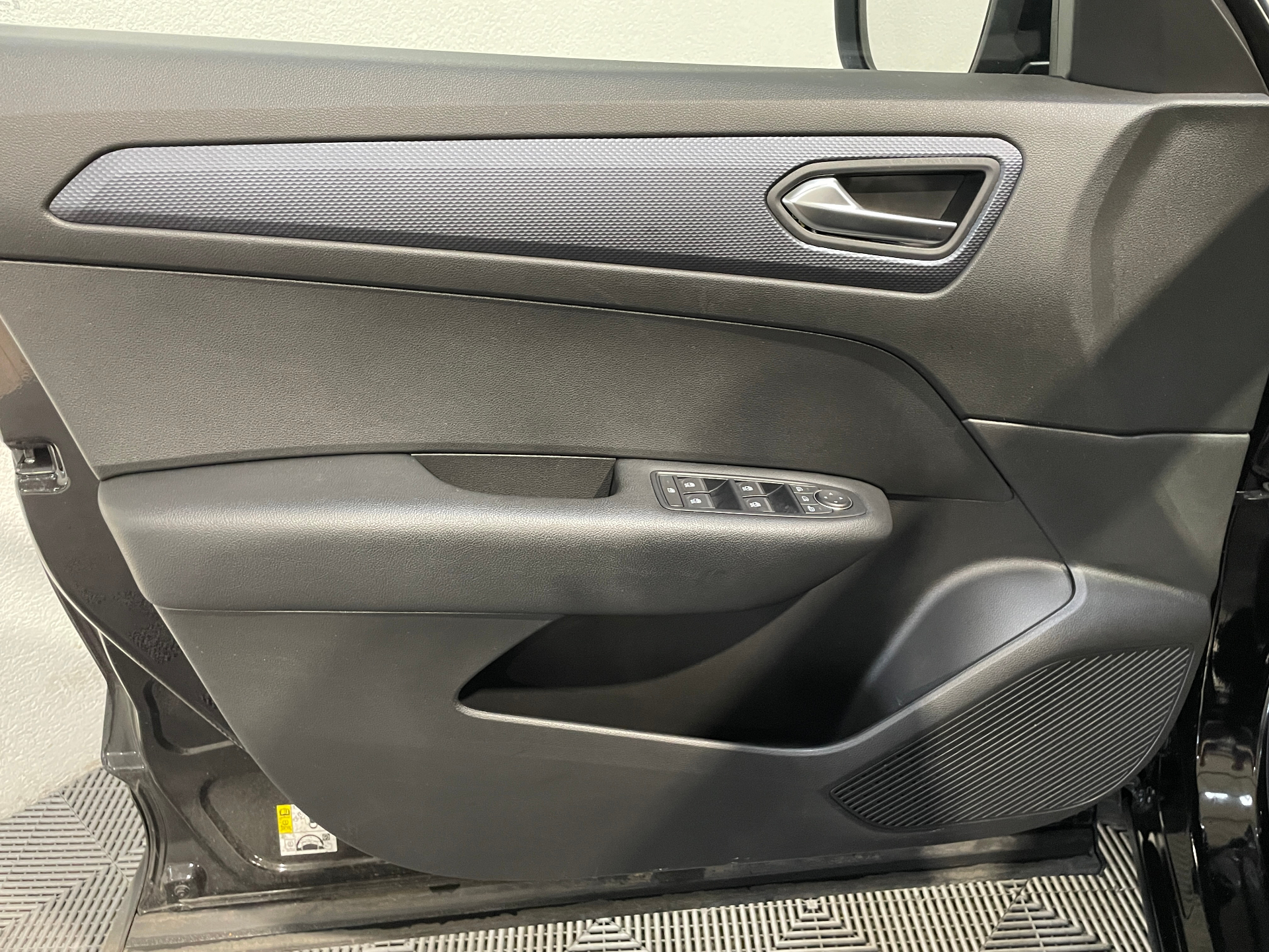 Photo 37 du véhicule RENAULT ARKANA