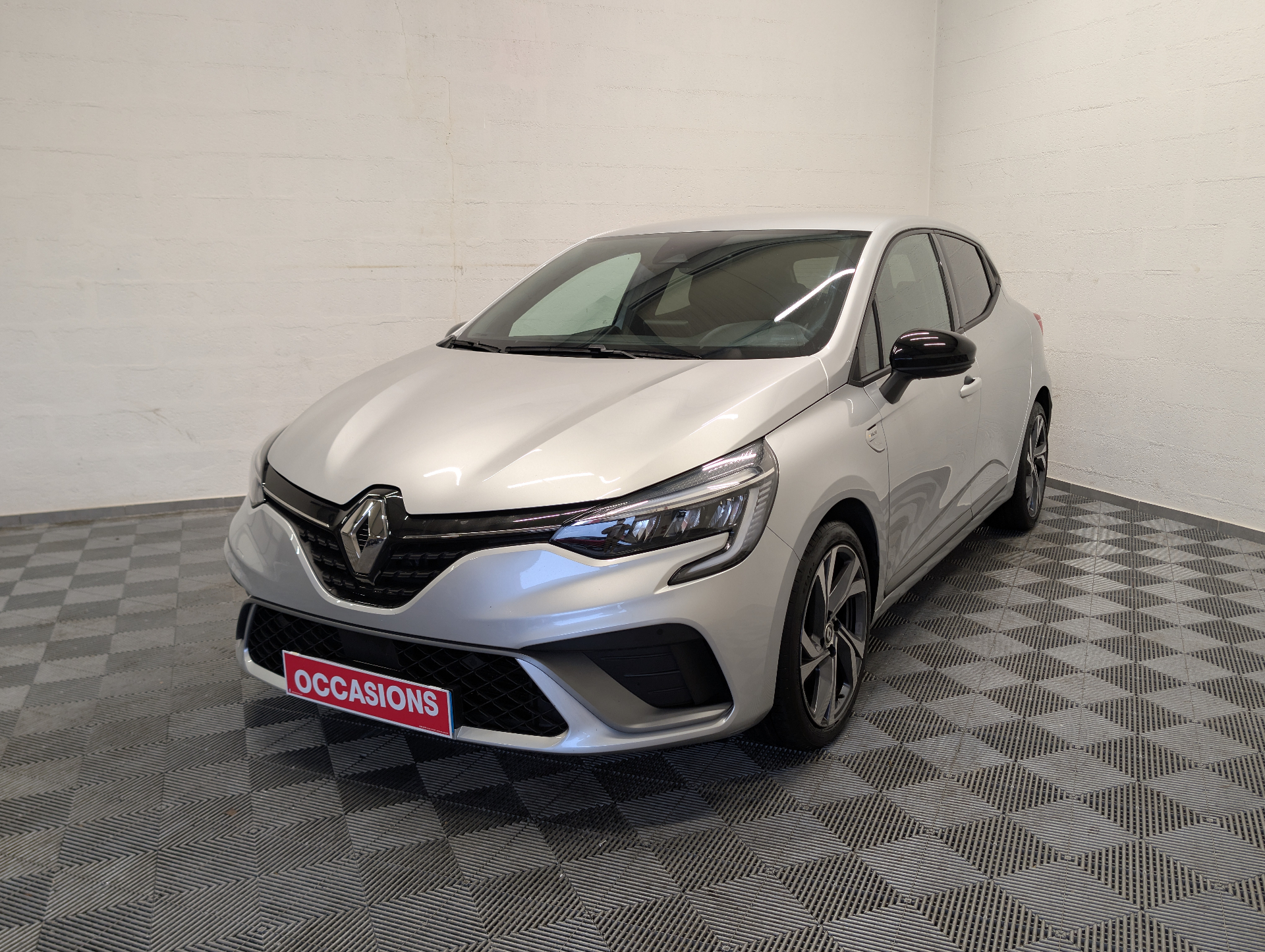 RENAULT CLIO V R.S. Line TCe 140 d'occasion