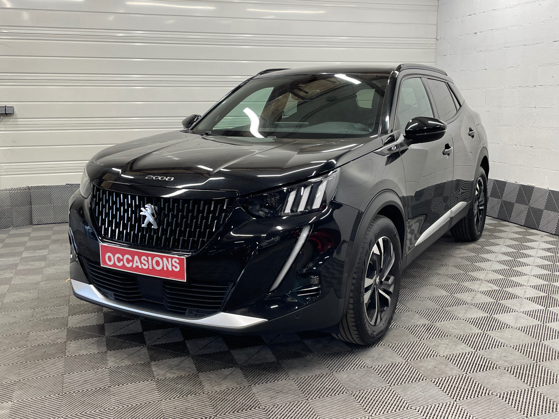 PEUGEOT 2008 GT 1.2 130 PURETECH EAT8 d'occasion