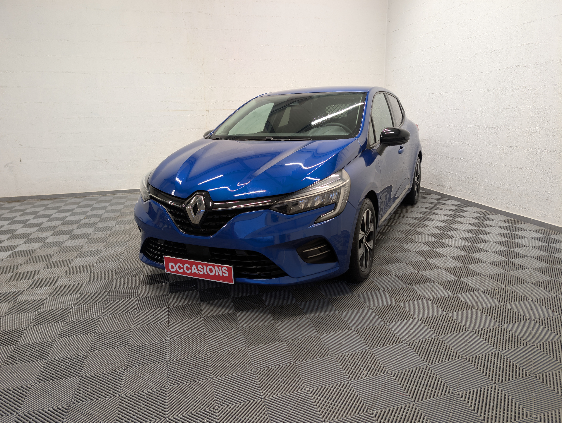 RENAULT CLIO V SOCIETE evolution réversible Blue dCi 100 d'occasion