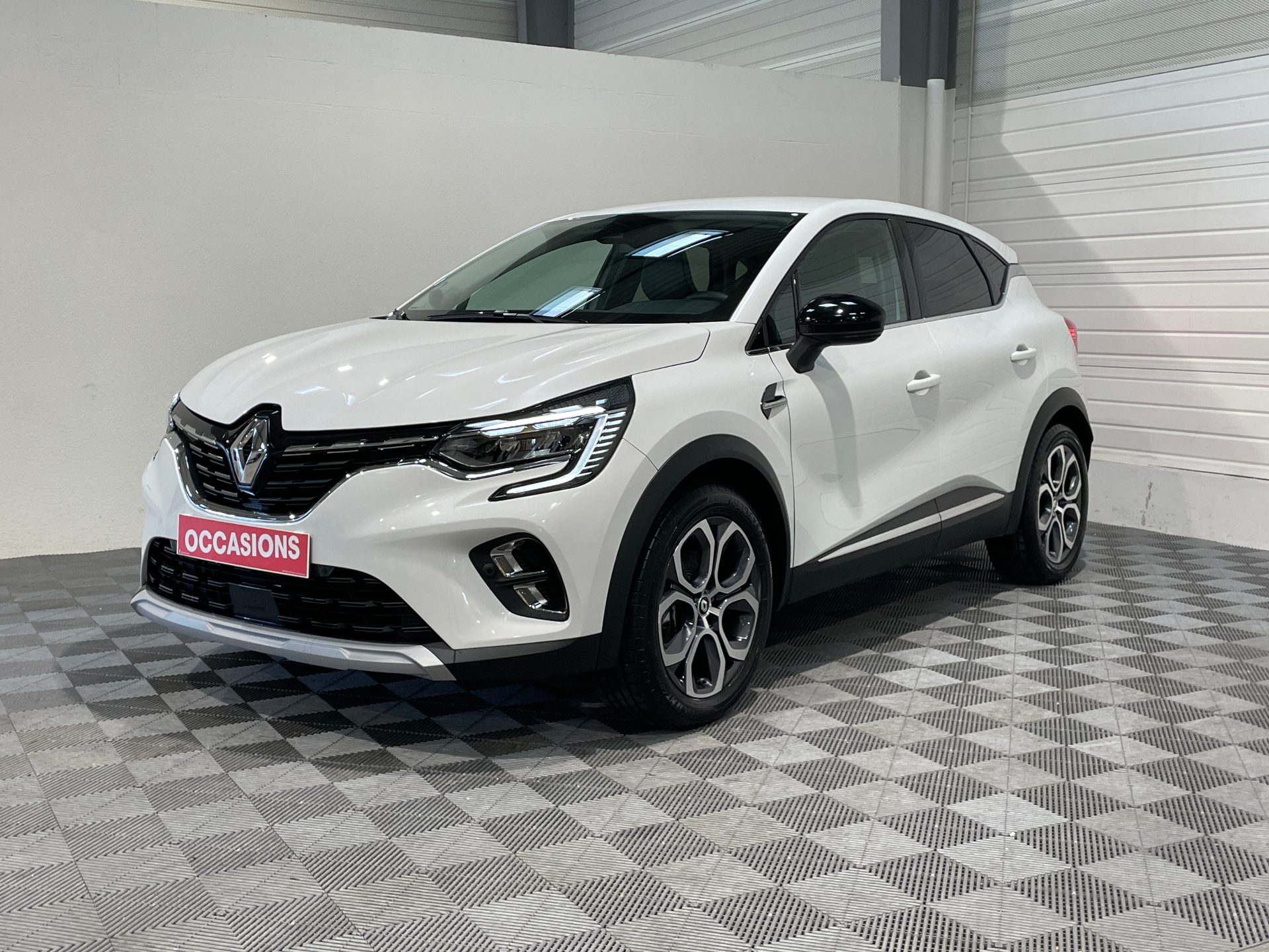 RENAULT CAPTUR E-Tech full hybrid 145 Techno d'occasion