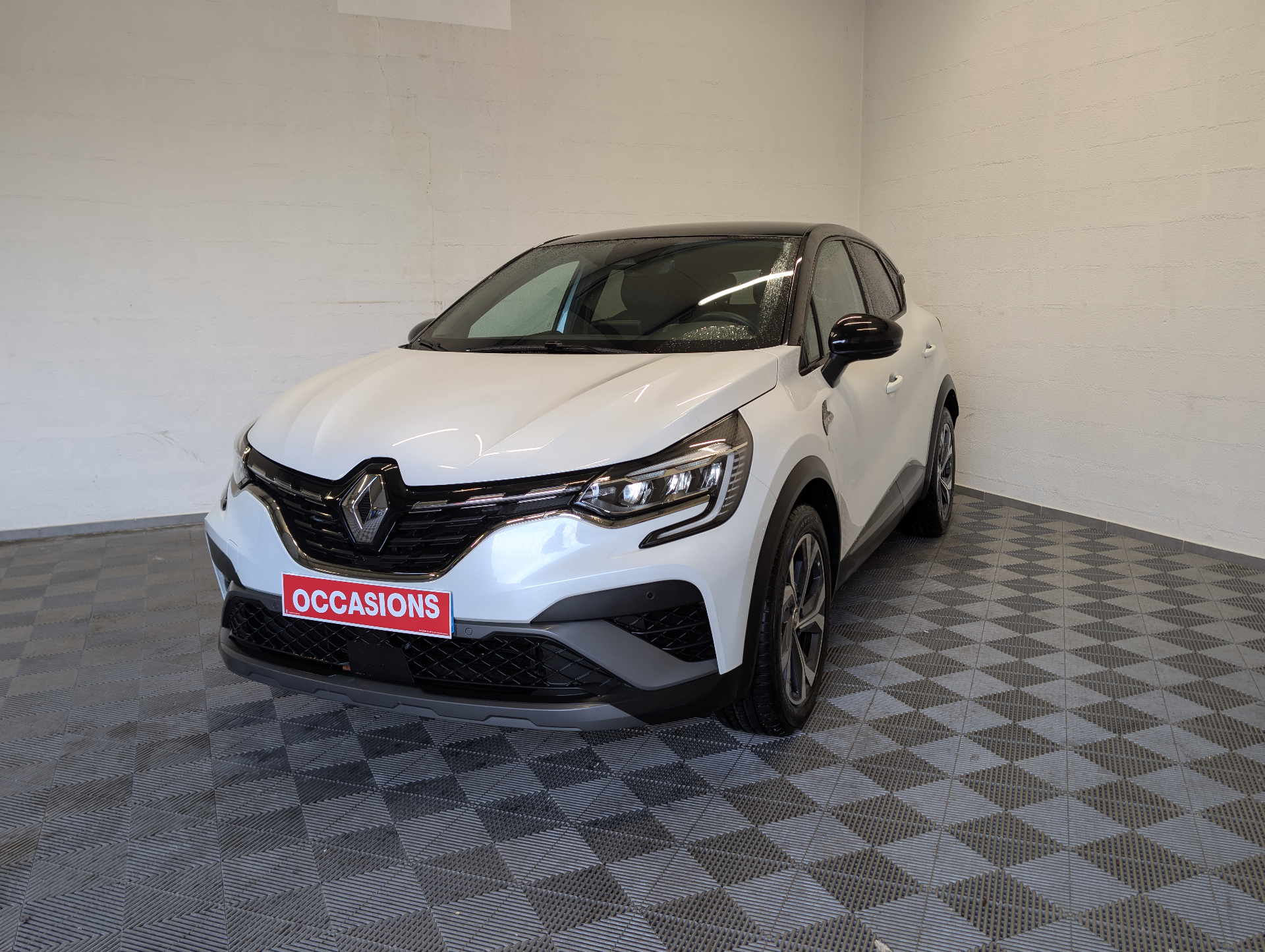 RENAULT CAPTUR R.S. line mild hybrid 140 d'occasion