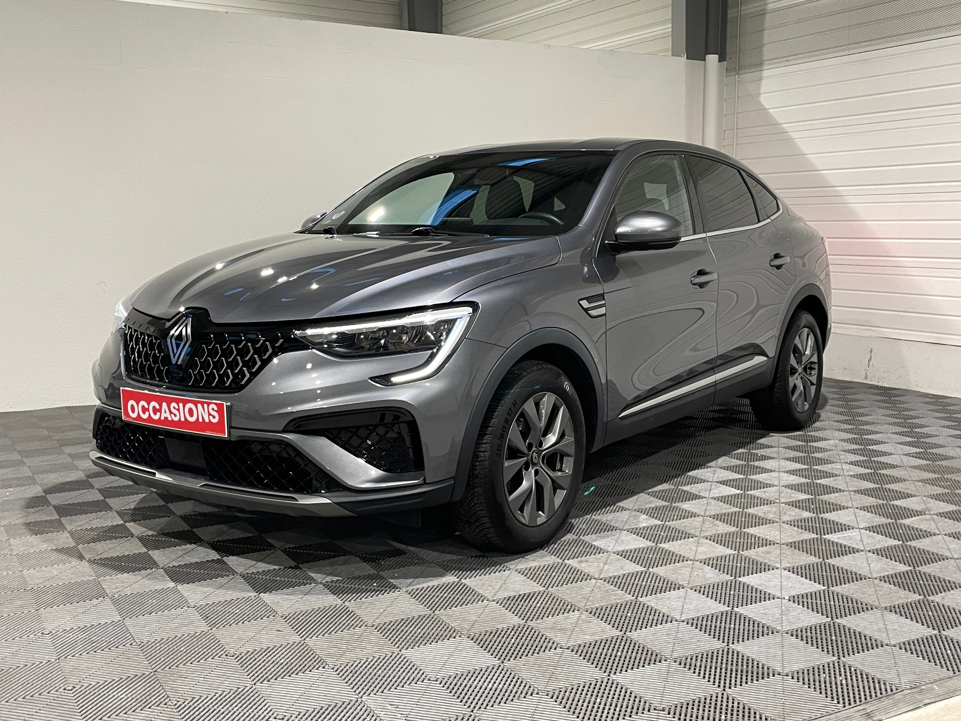 RENAULT ARKANA TCe 140 EDC - 23 Techno d'occasion