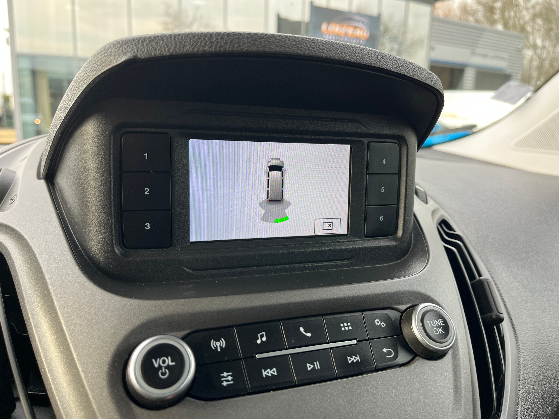 d08ee565-4bdb-4450-b3e0-bfdcb265bb06