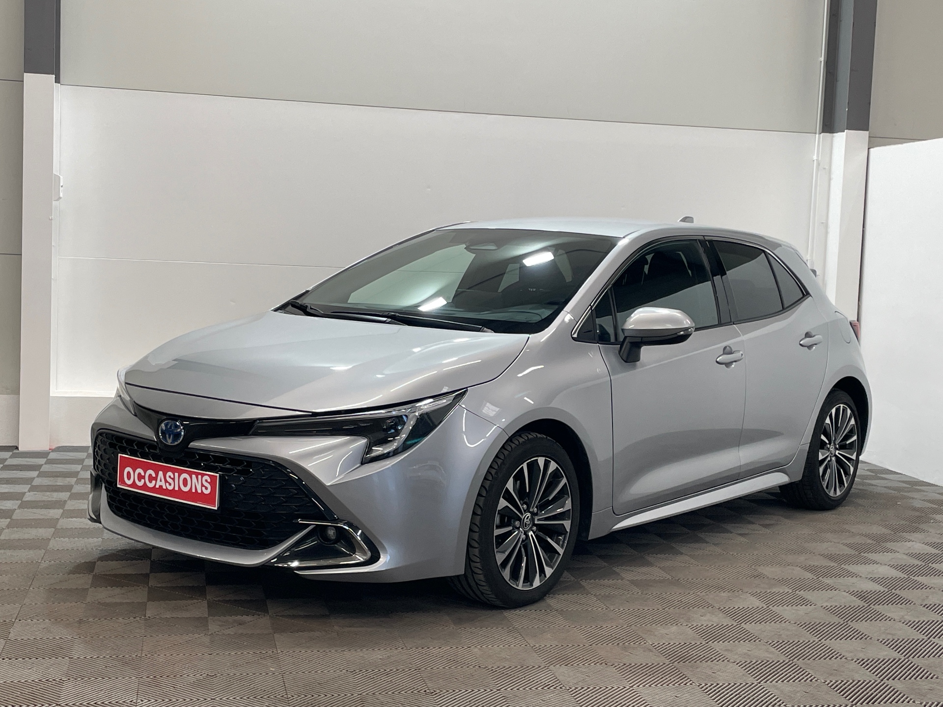 TOYOTA COROLLA HYBRIDE 140H DESIGN d'occasion