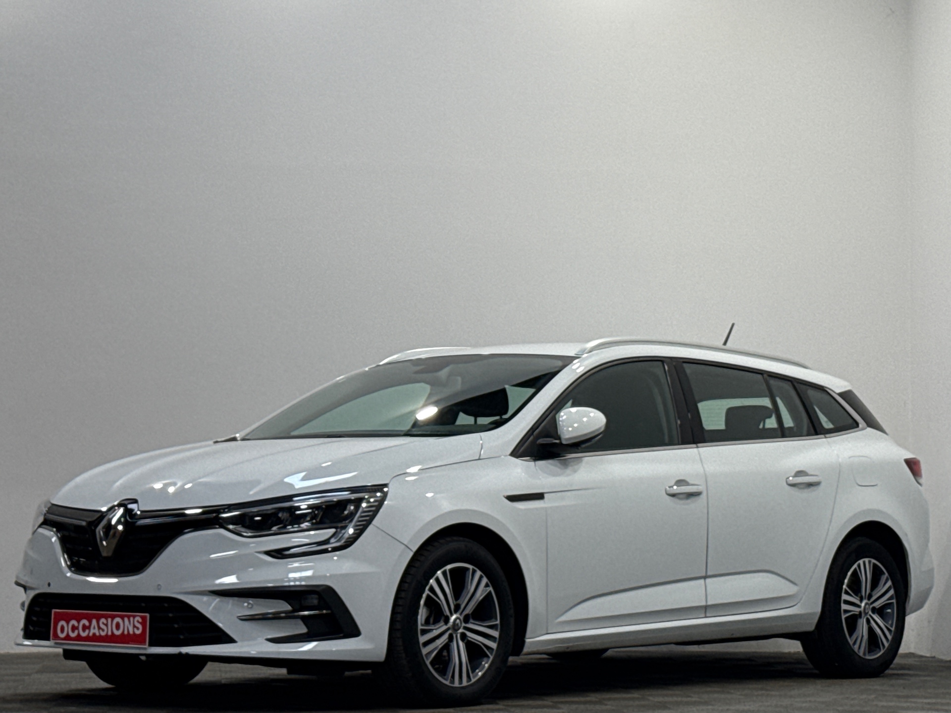 RENAULT MEGANE IV ESTATE E-Tech plug-in Hybrid 160 Evolution d'occasion