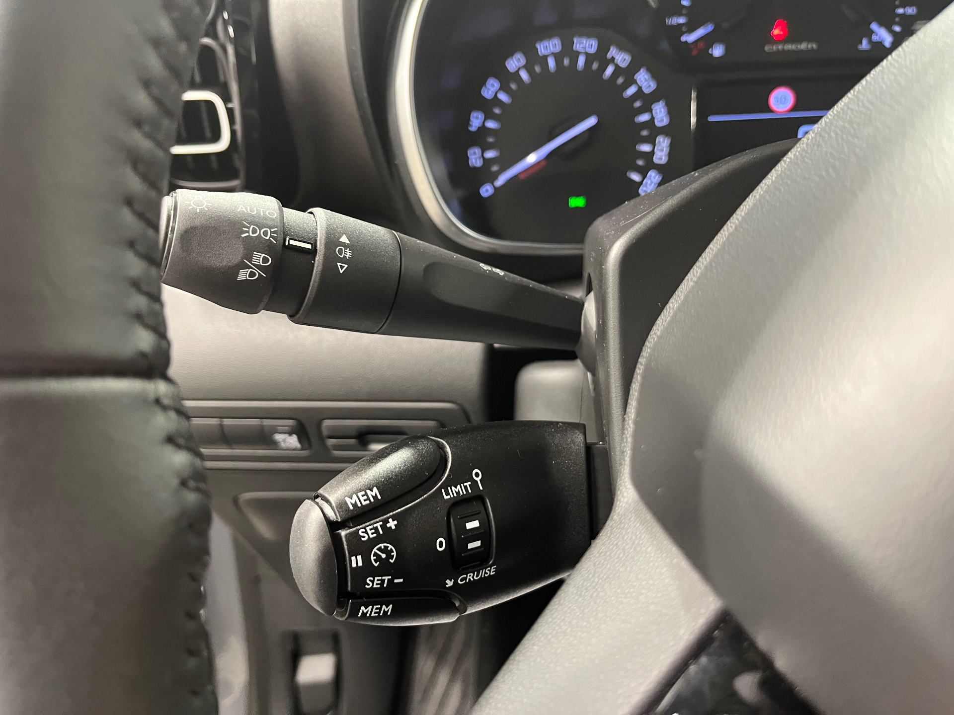 Photo 14 du véhicule CITROEN C3 AIRCROSS